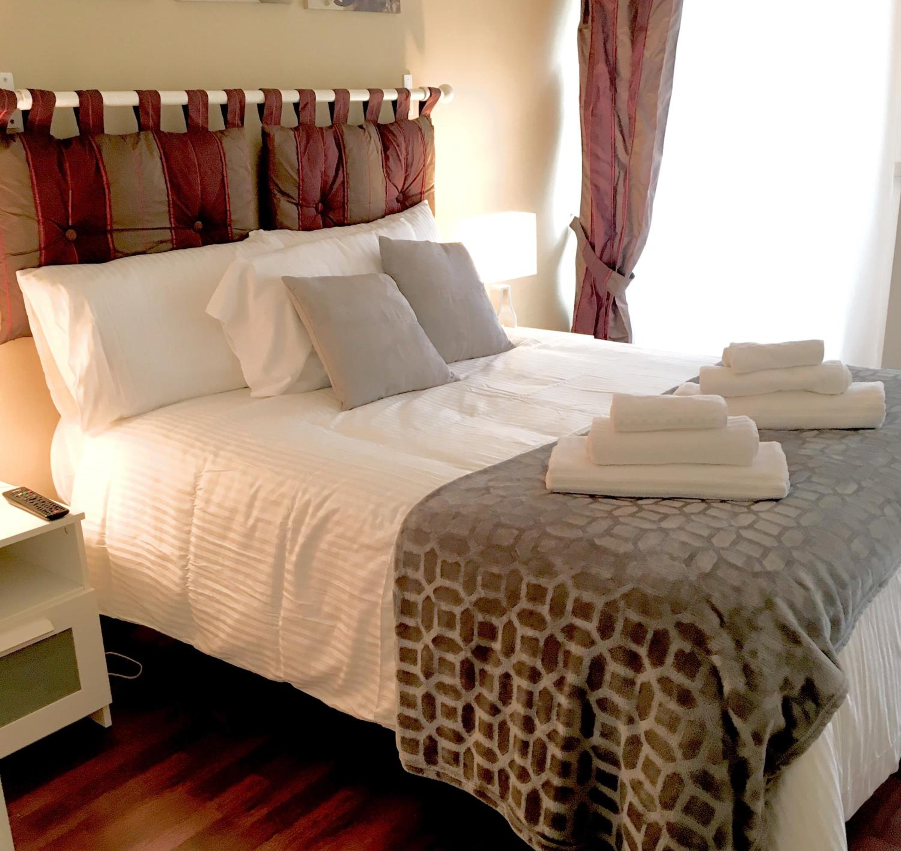 Double Room with Private Bathroom