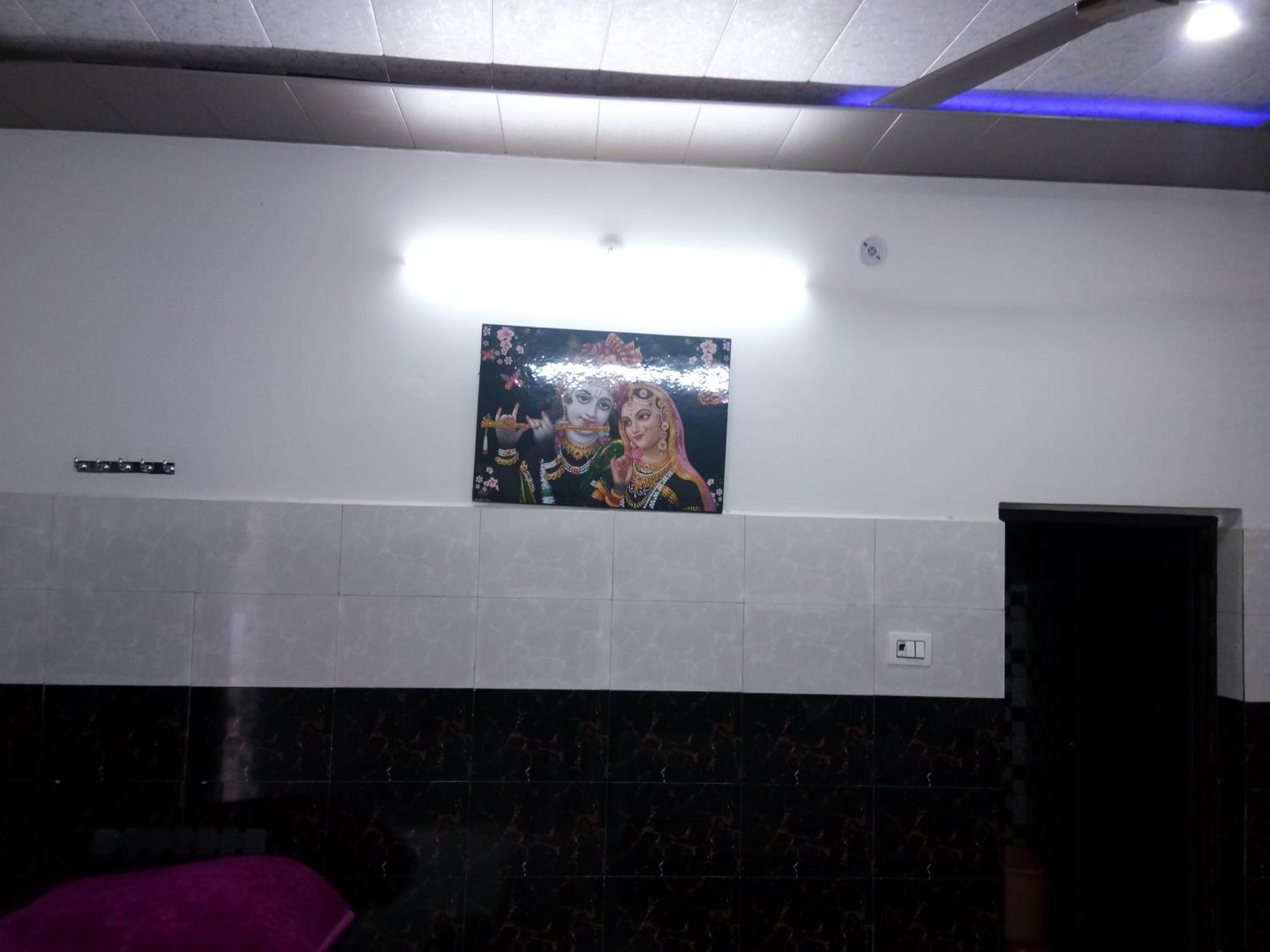 Budget Double Room photo 2