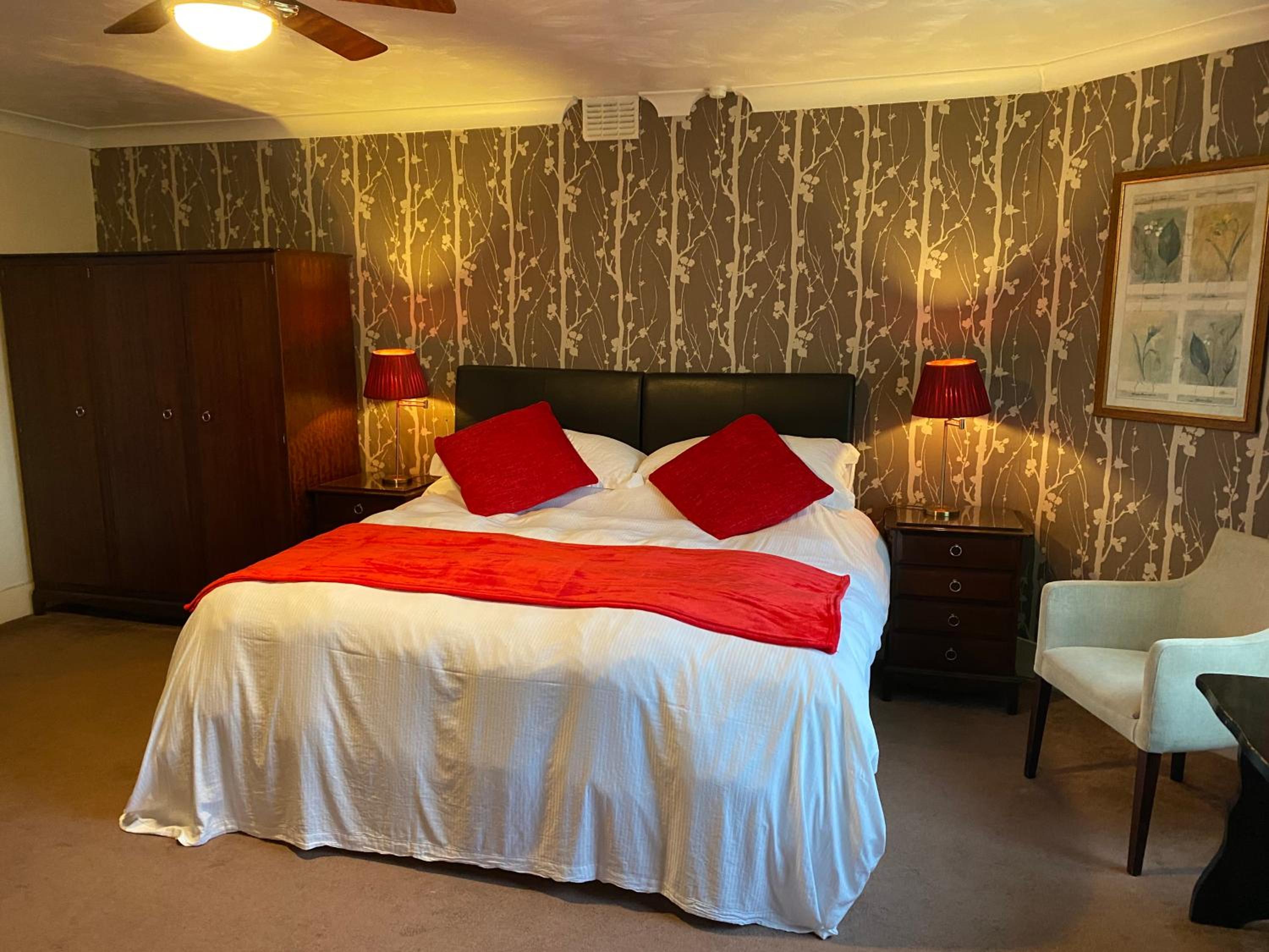 Superior King Room
