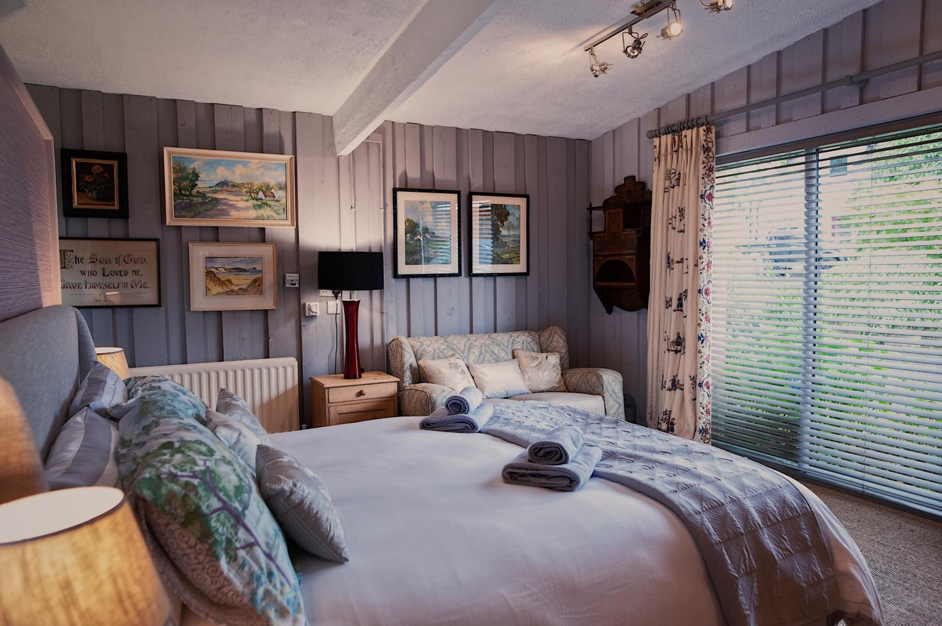 One-Bedroom House