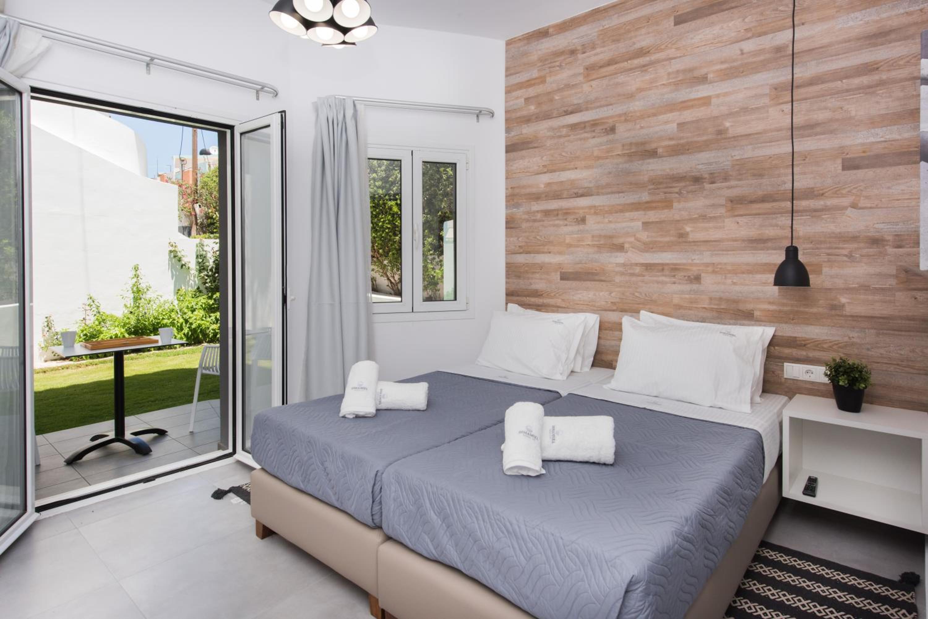 Superior Twin / Double Studio with Garden View - Photo 7