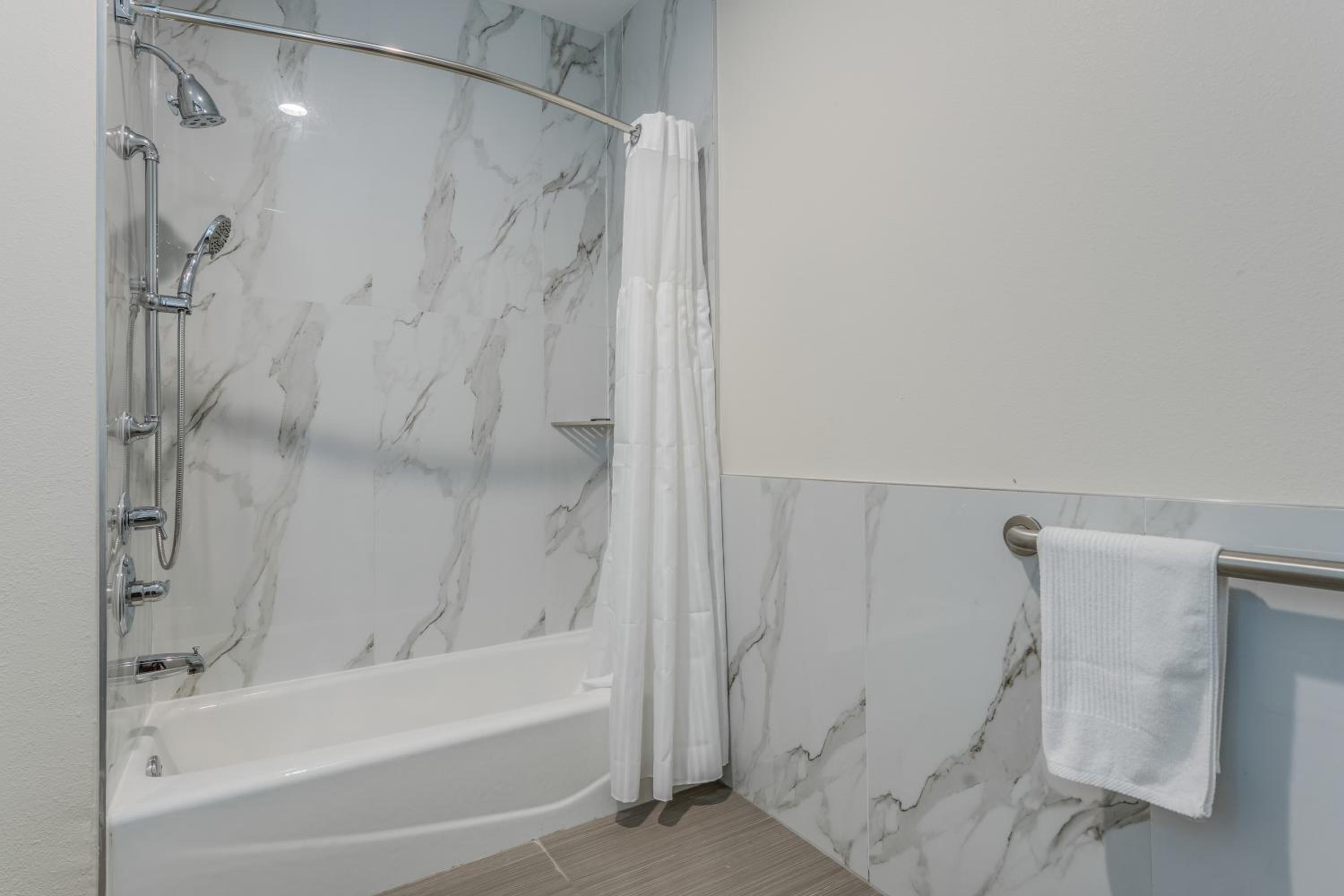 King Room - Photo 2