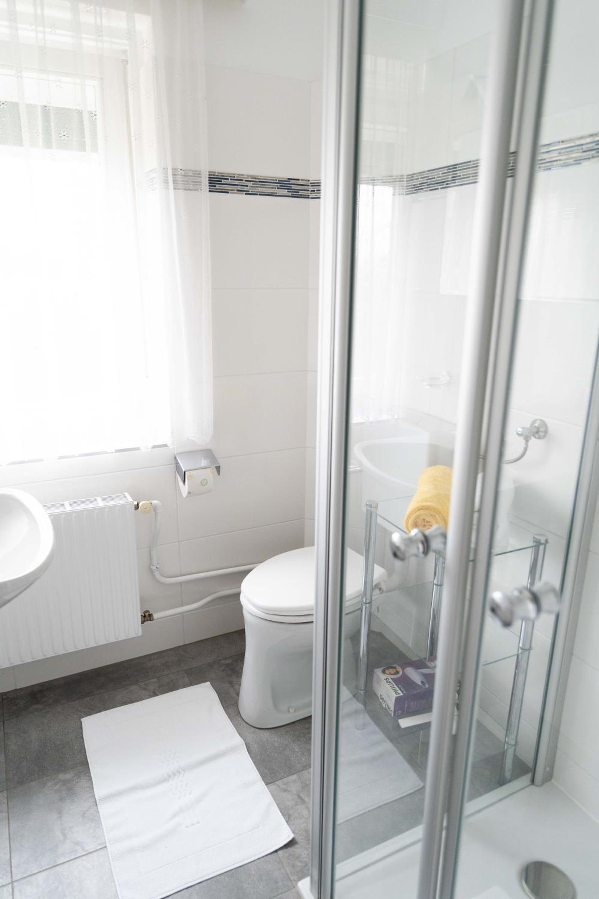 Double Room - Photo 4