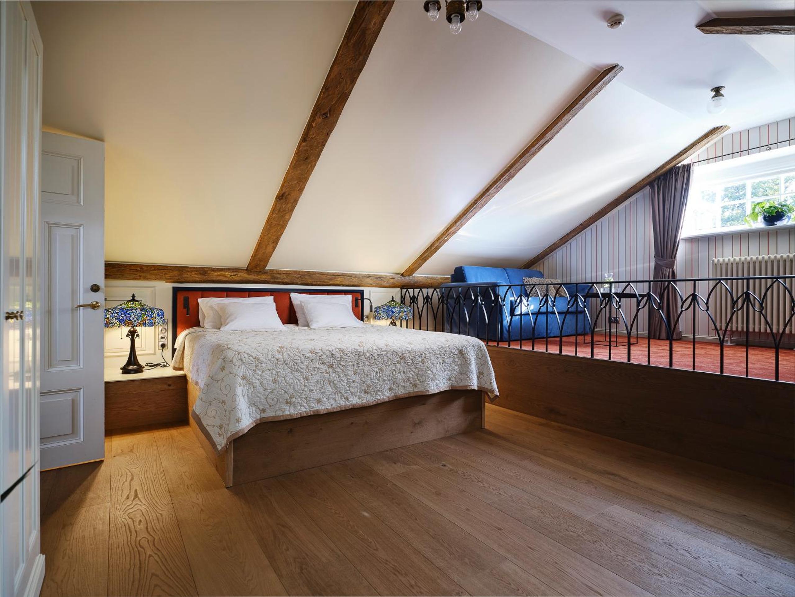 Sky Parlor Junior Suite with Sauna - Photo 3