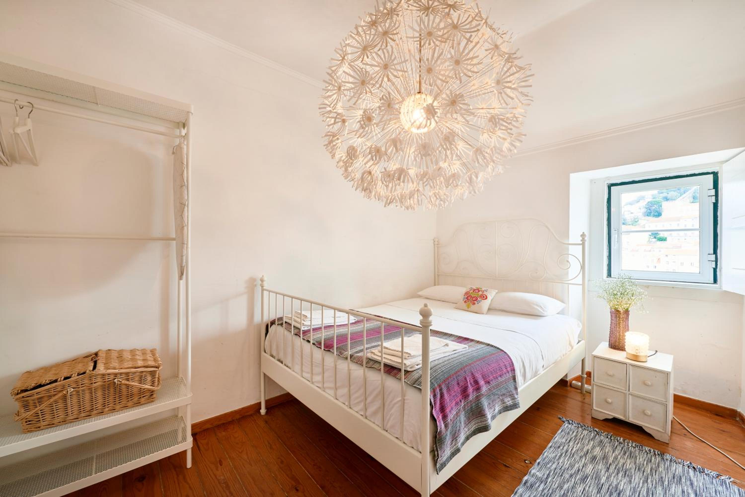 One-Bedroom Apartment - Photo 34