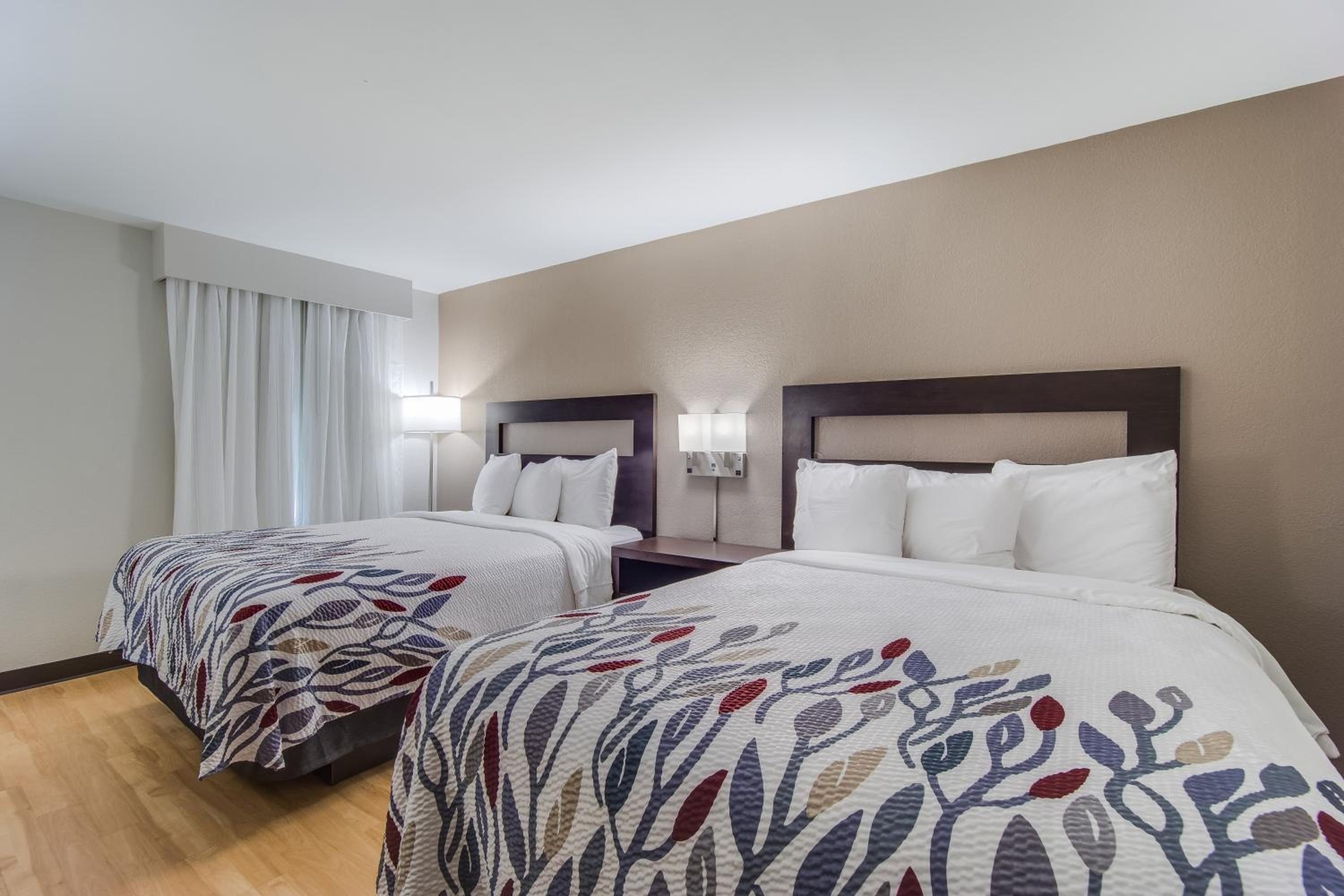 Deluxe Queen Room with Two Queen Beds