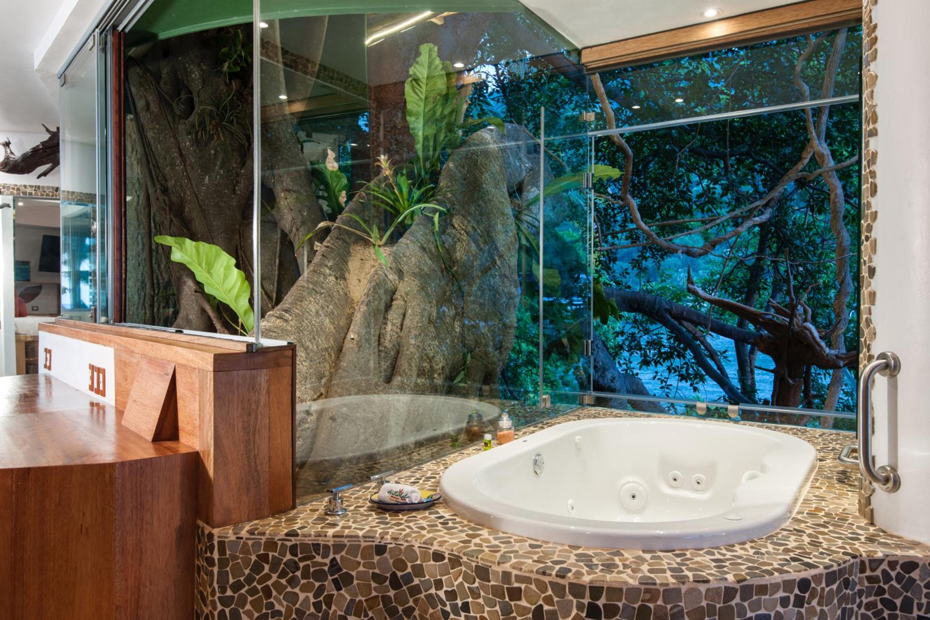 Jungle Love Nest - Photo 9