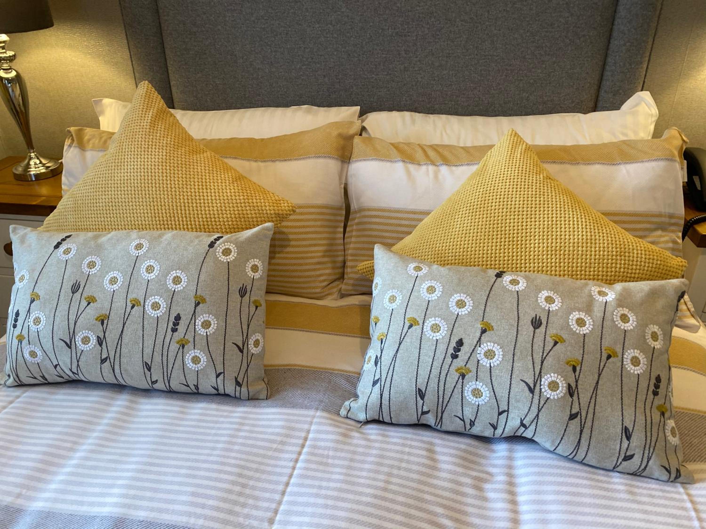 Double Room - Photo 3