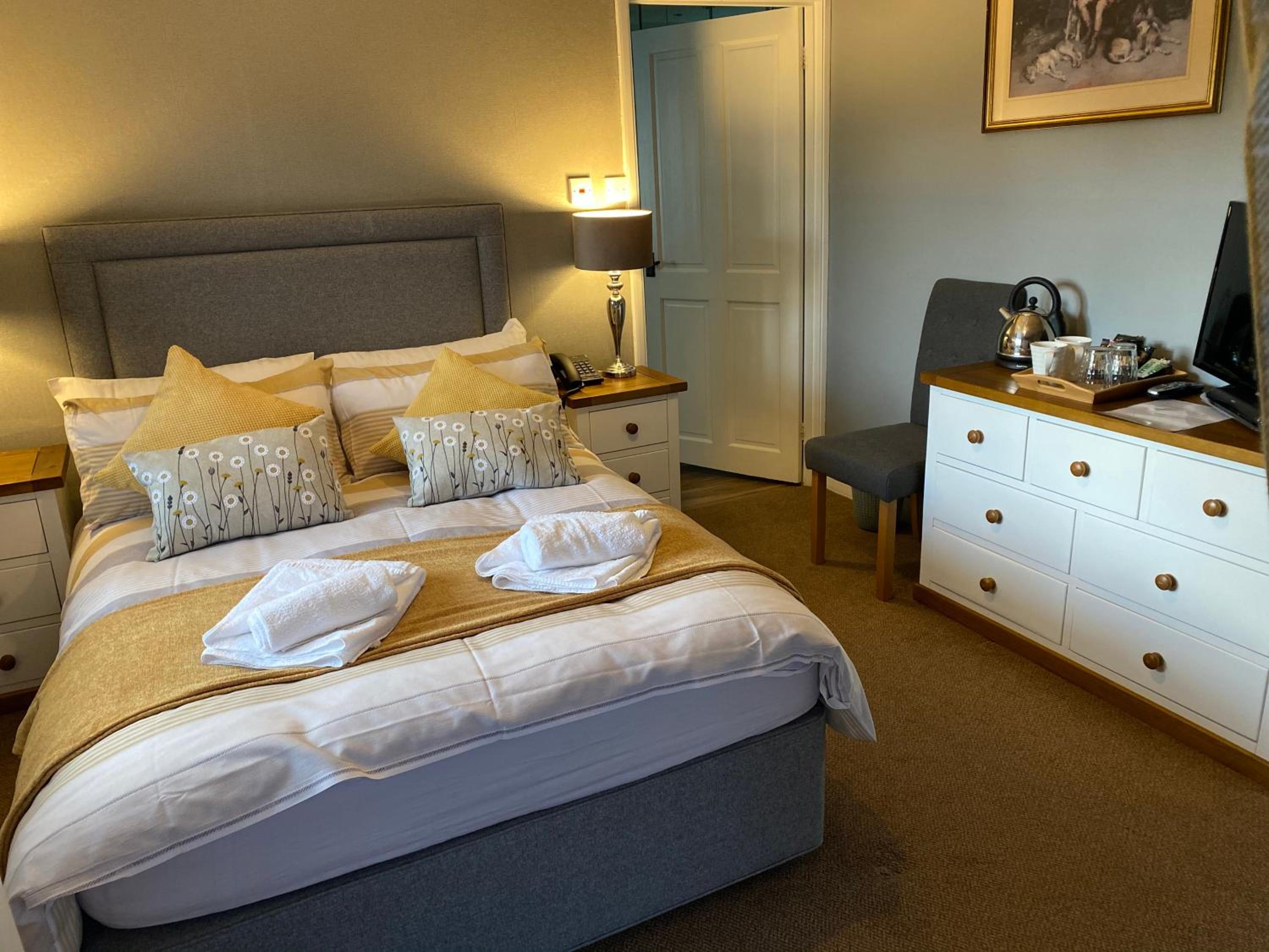 Double Room - Photo 4