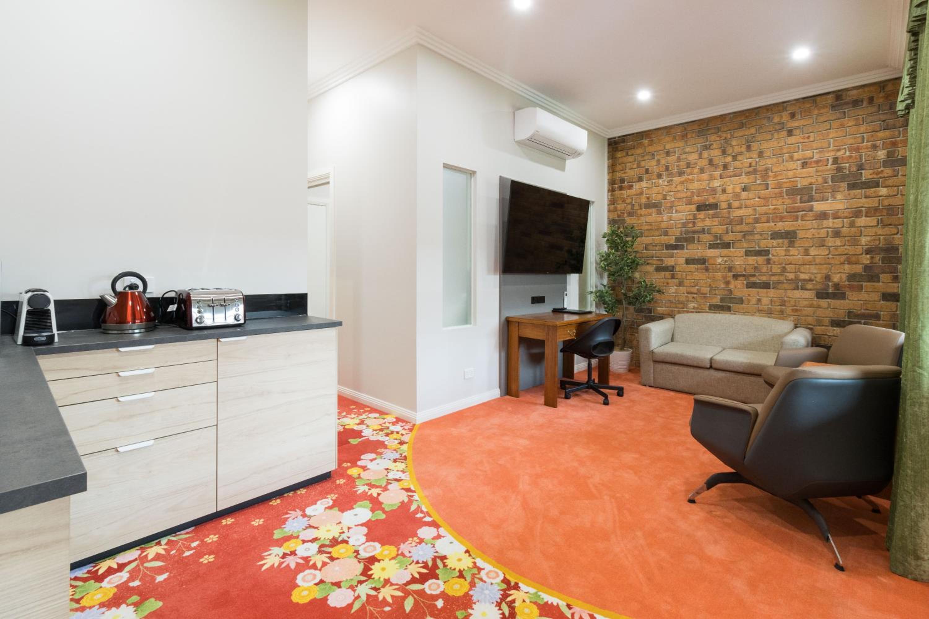 Spa Suite - Photo 1