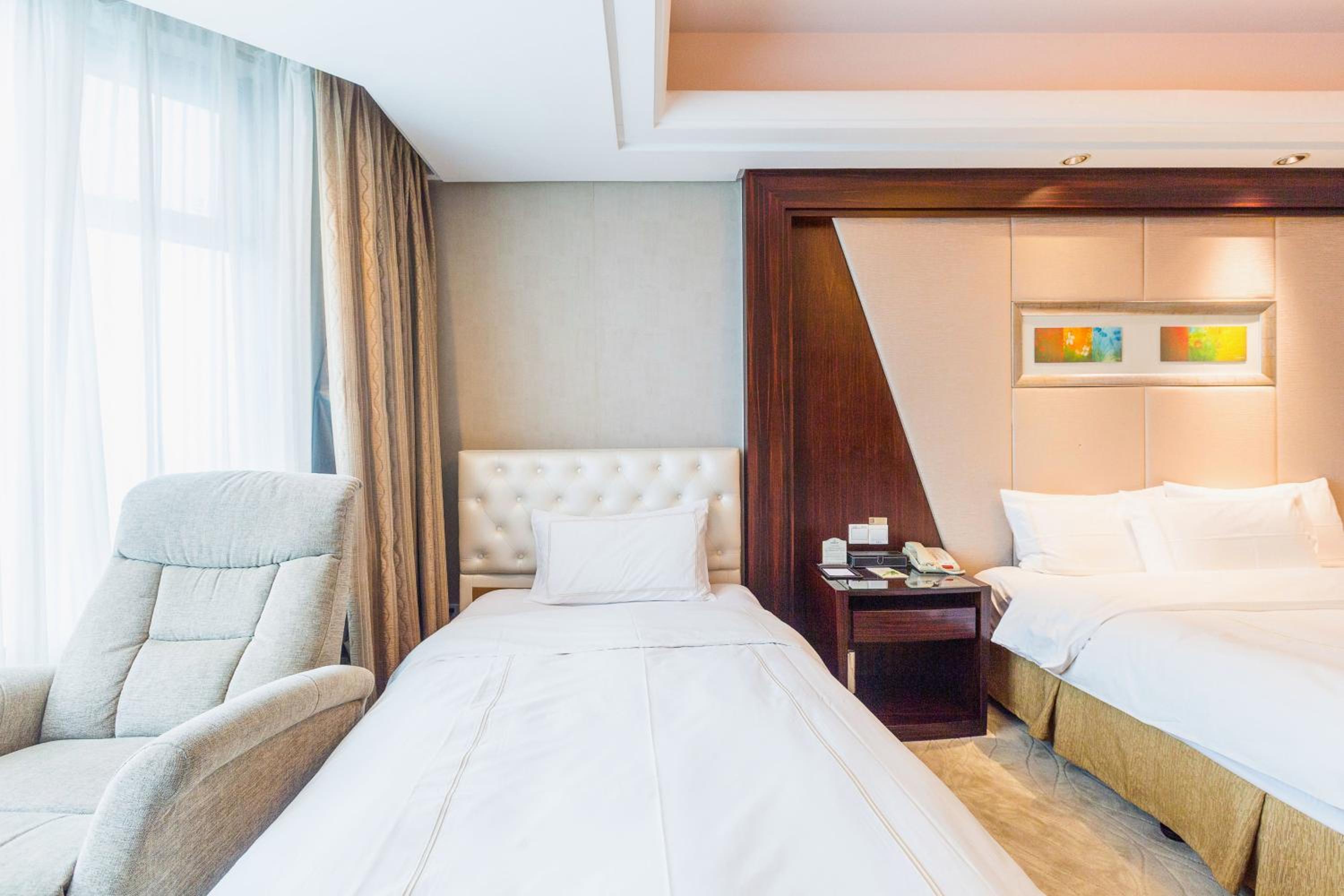 Executive Twin Room photo 3