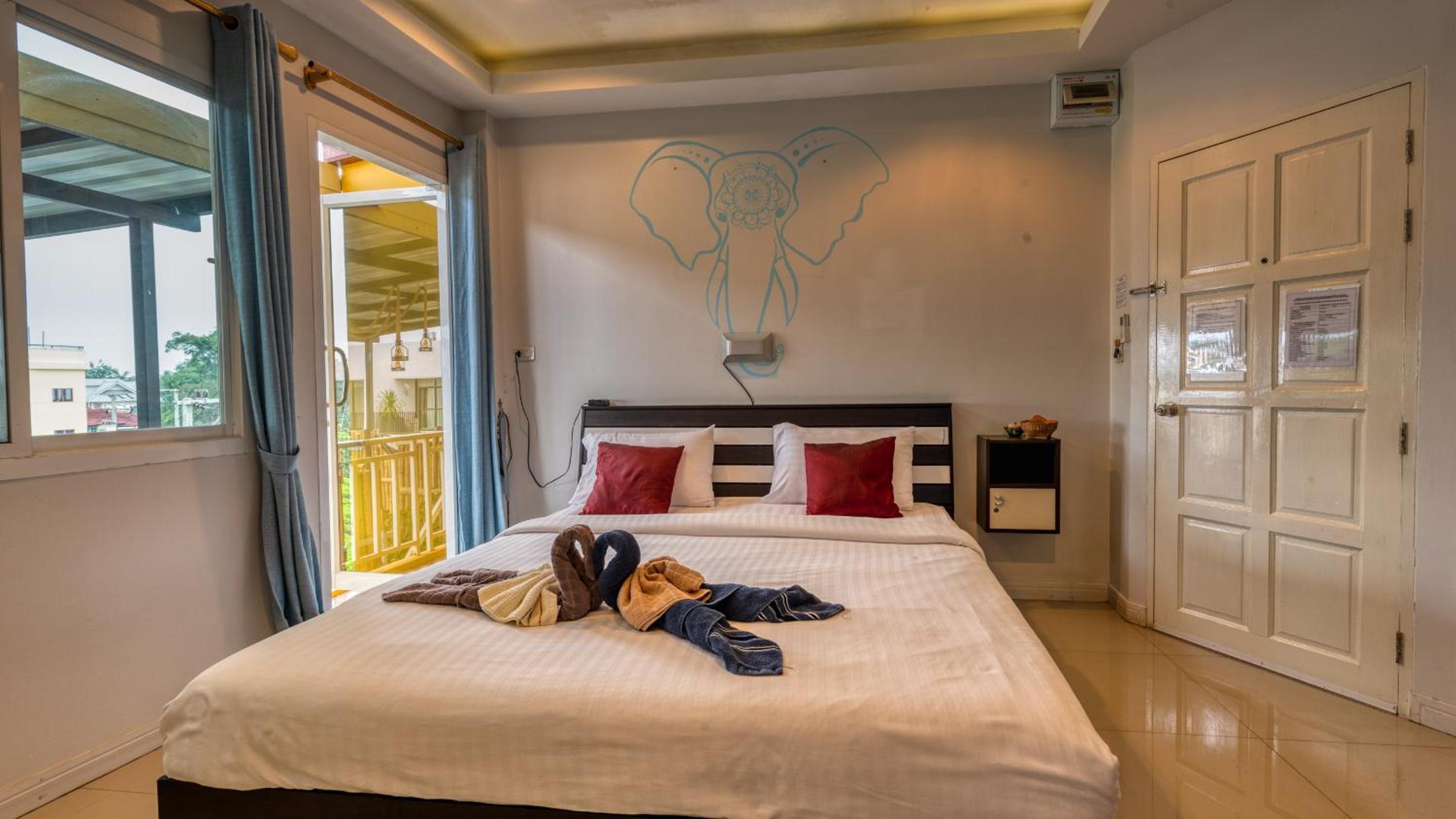 Deluxe Double Room With Balcony photo 1