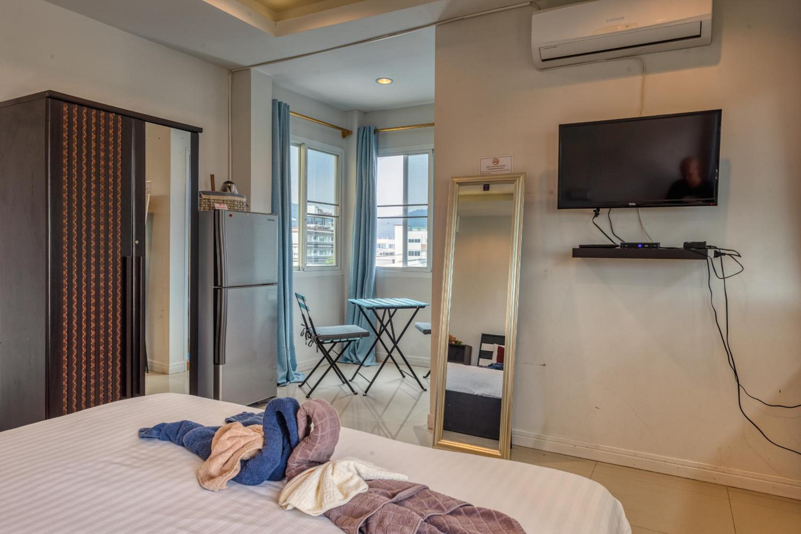Deluxe Double Room With Balcony photo 2