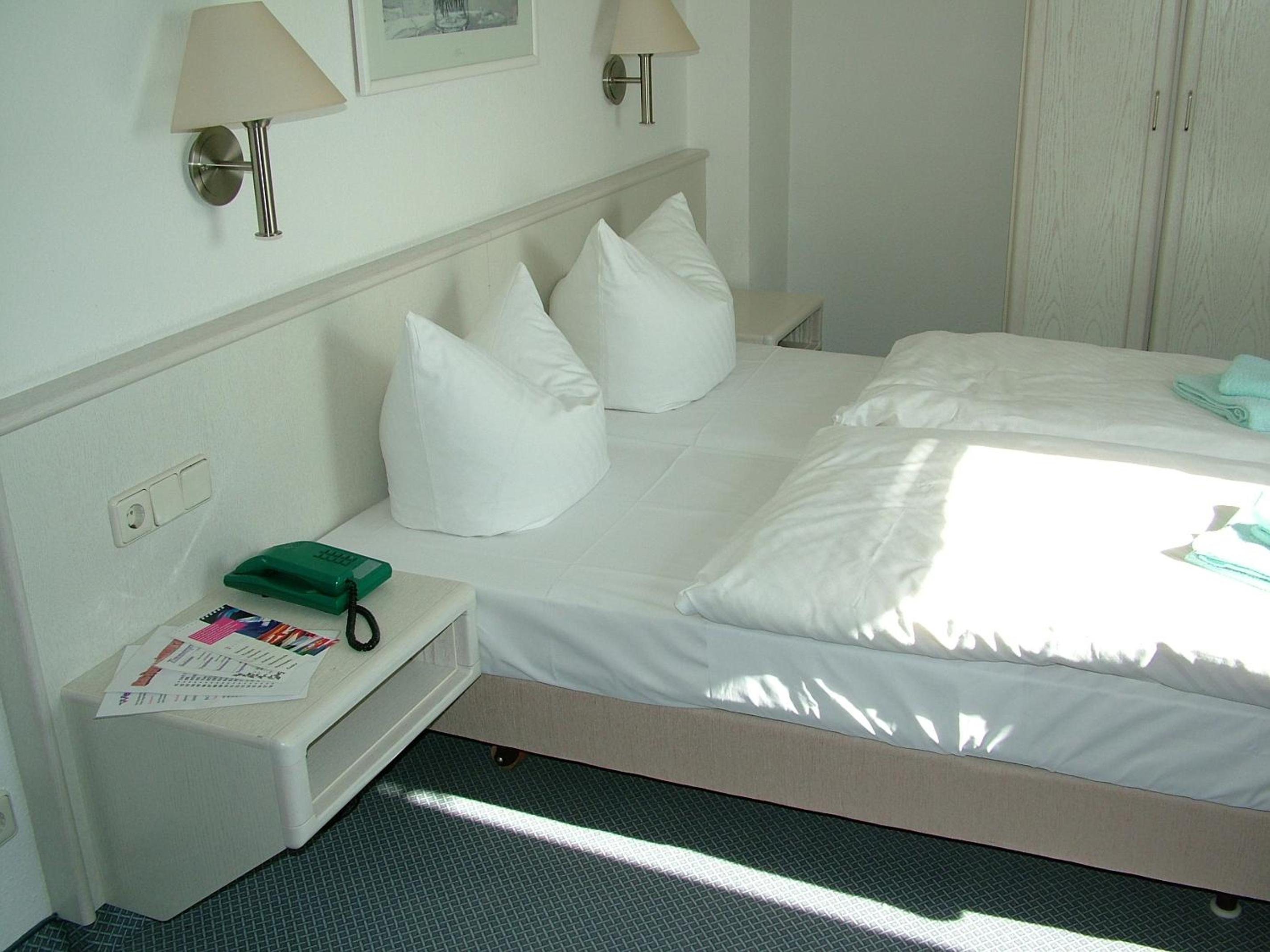 Double Room - Photo 2