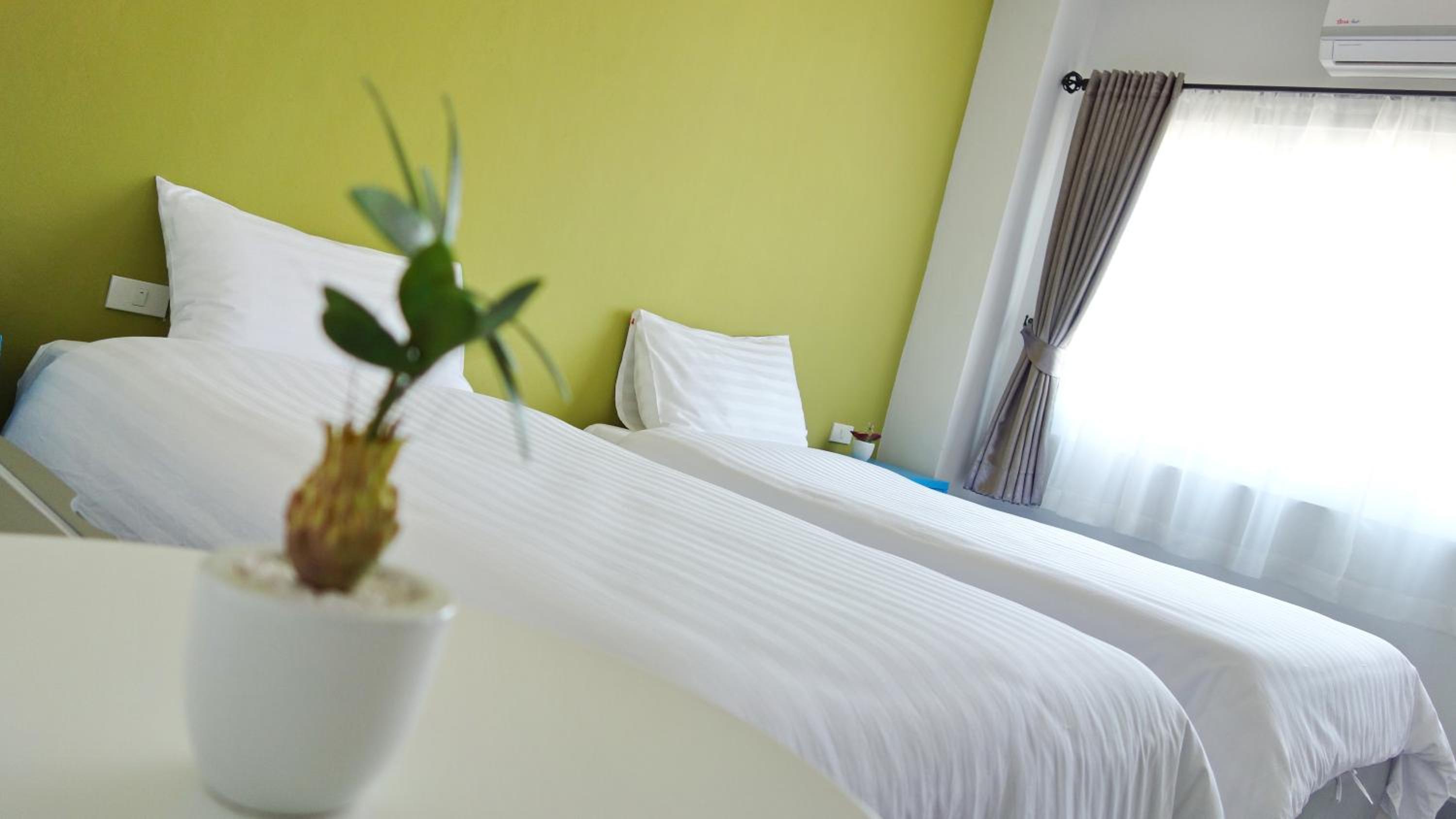 Superior Double or Twin Room - Photo 22