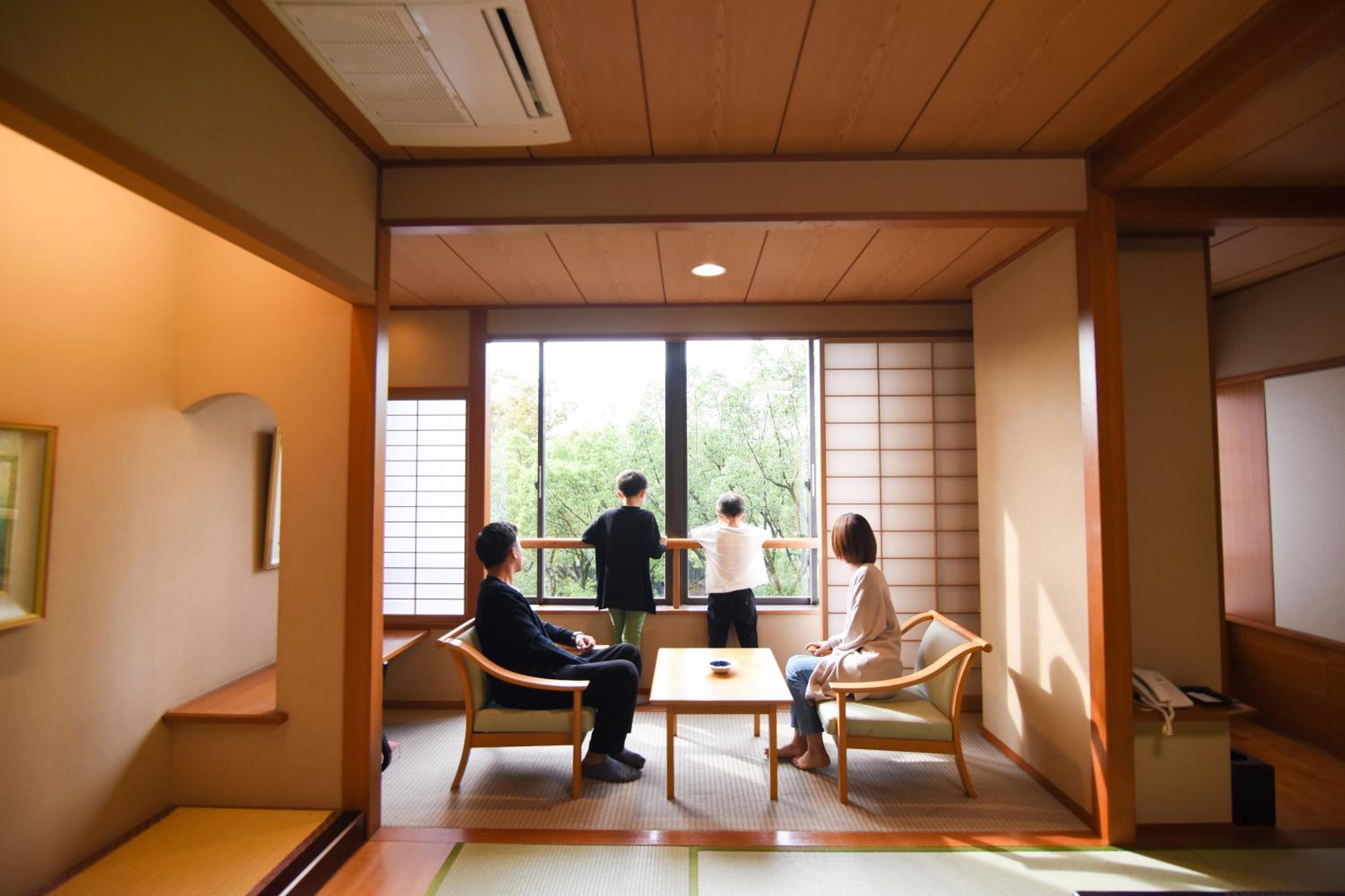 Japanese-Style Room with Dome View