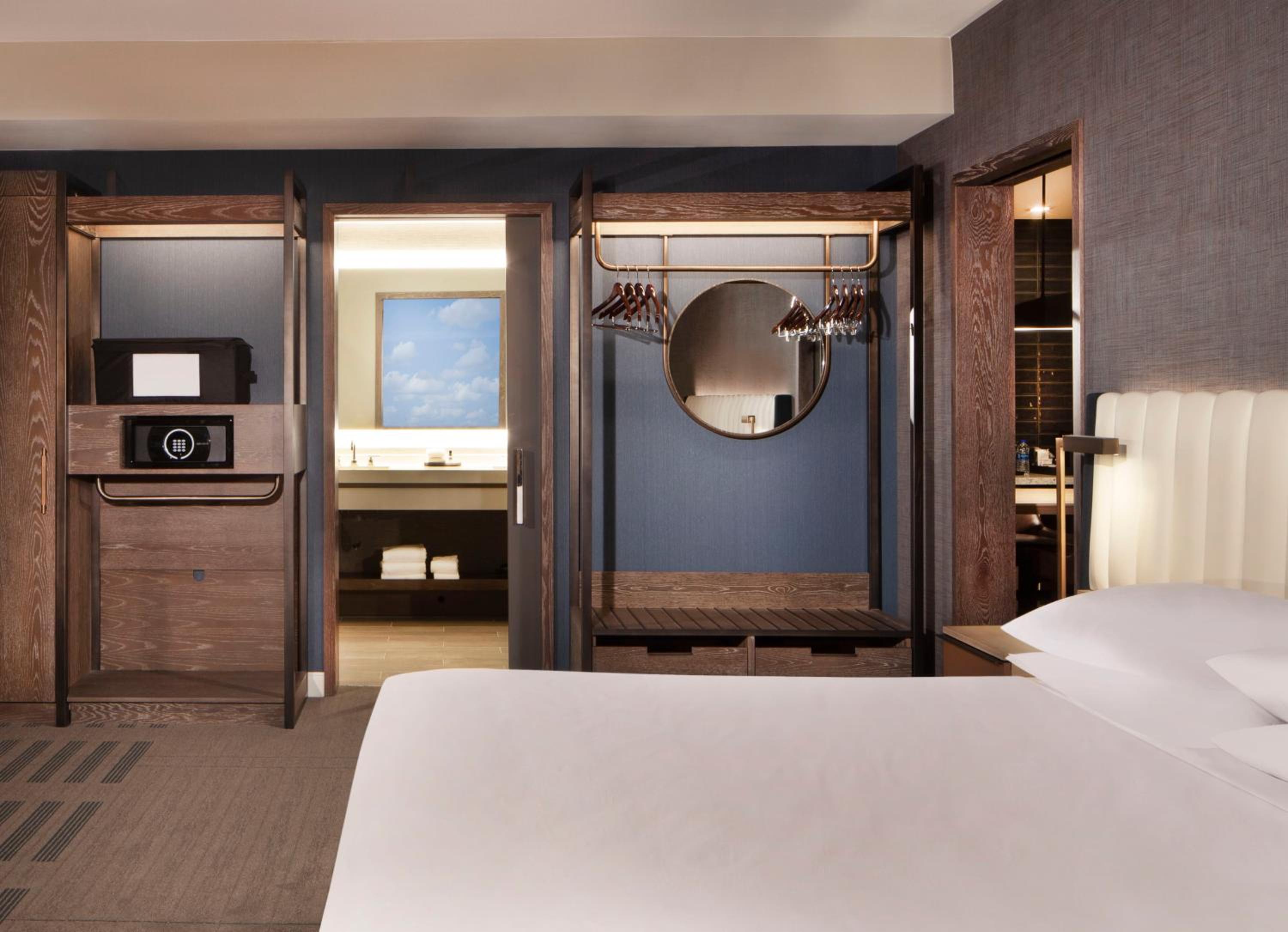 Suite - Photo 4