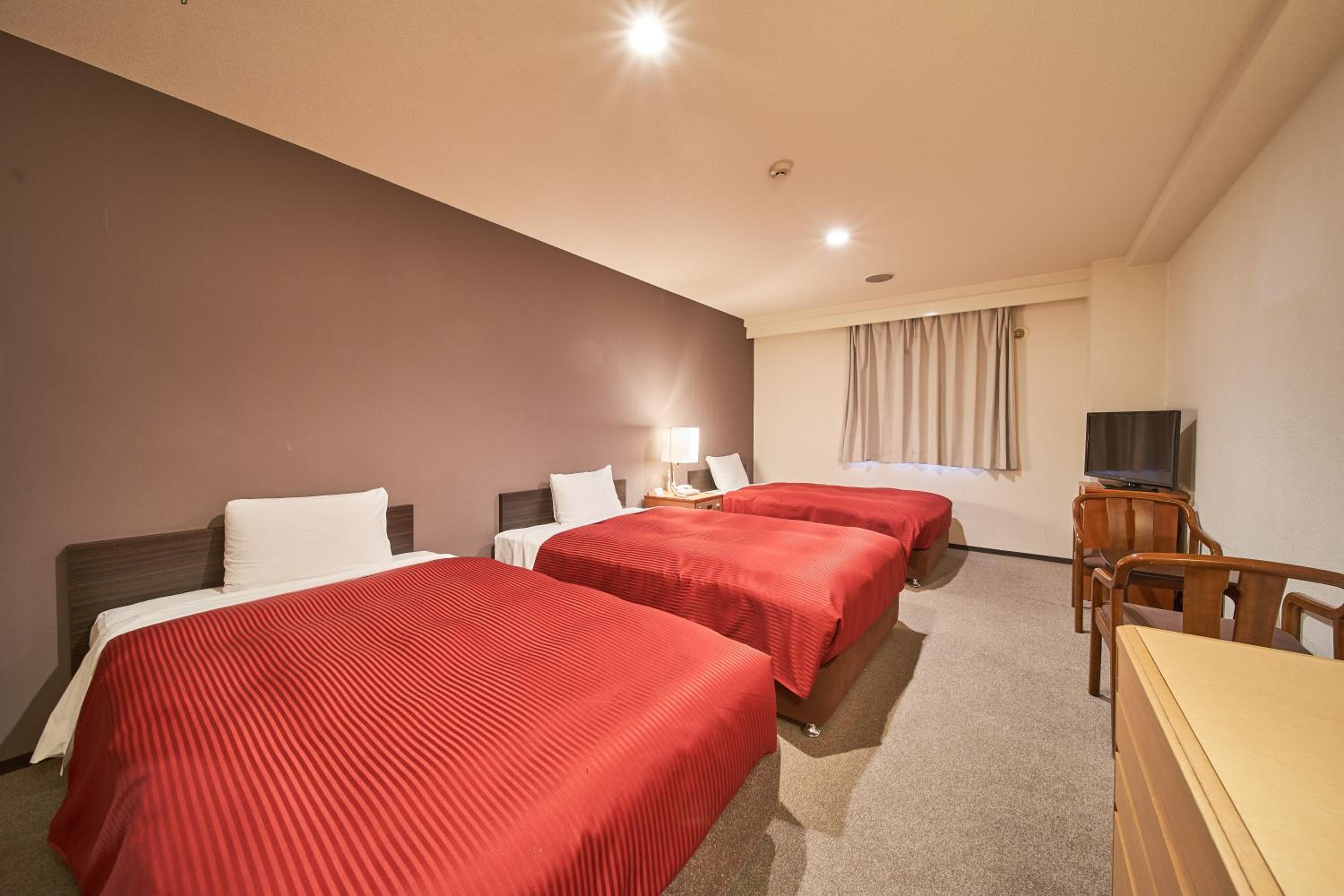 Standard Triple Room - Non Smoking photo 1