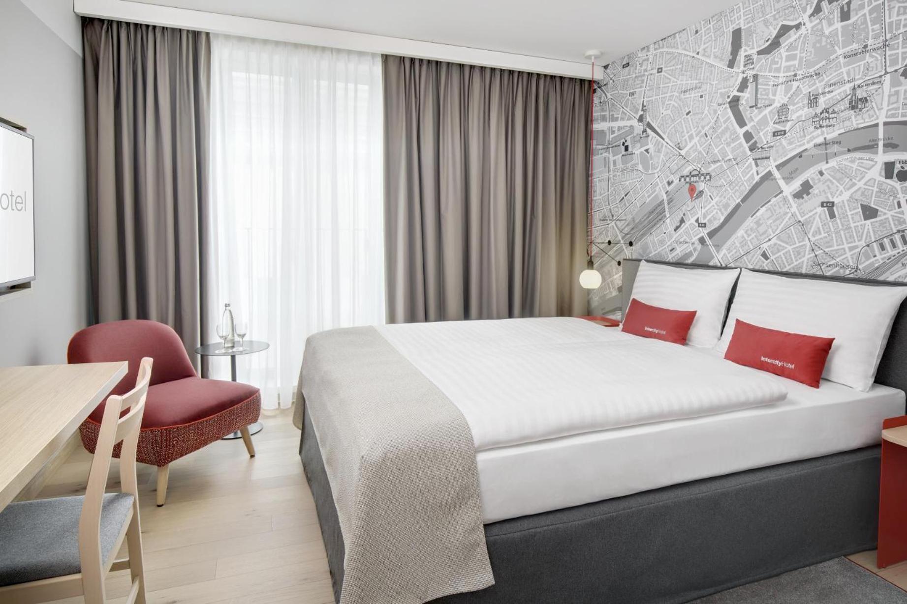 Business Twin Room - Photo 4