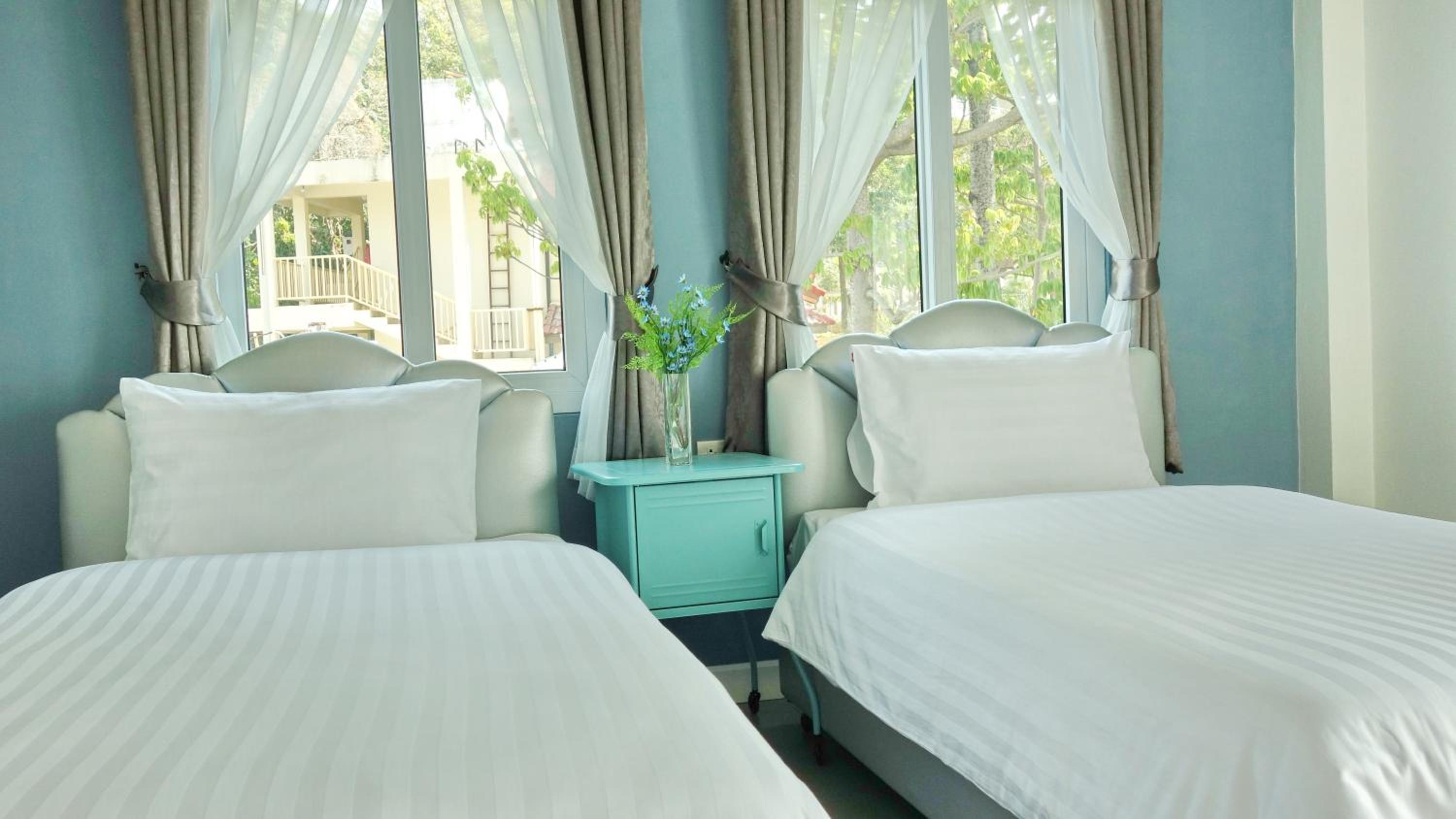 Superior Double or Twin Room - Photo 1