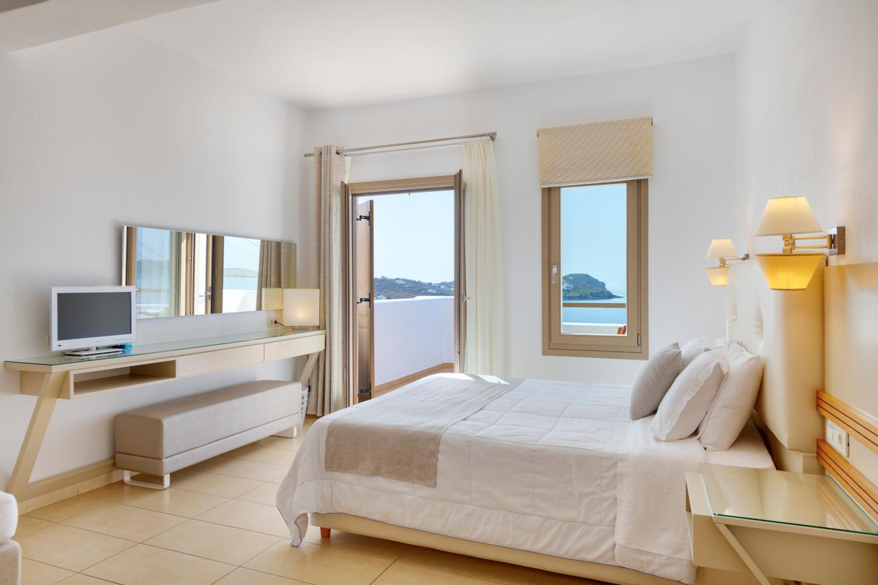 Superior Comfort Sea View photo 3