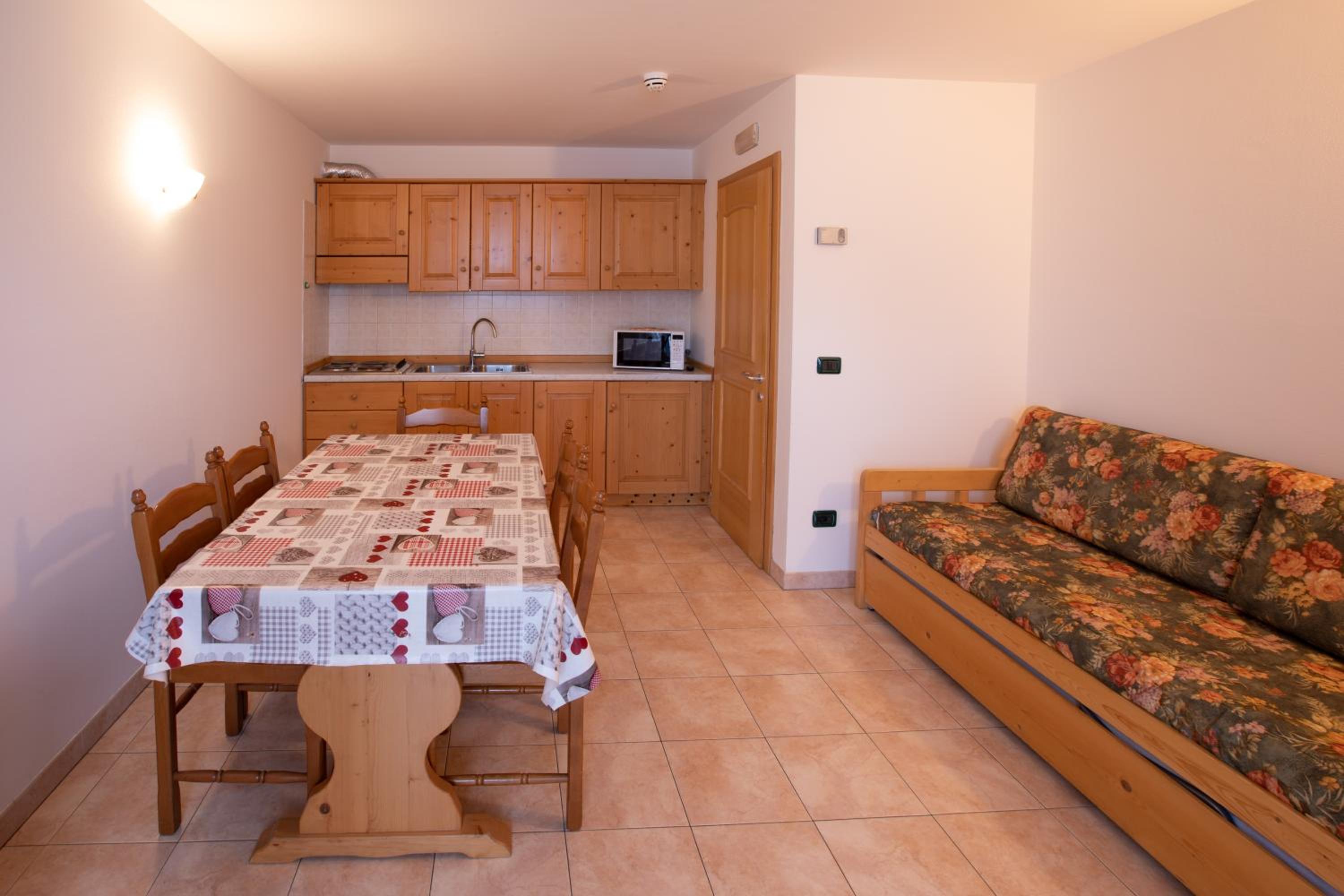One-Bedroom Apartment (2 Adults) photo 2