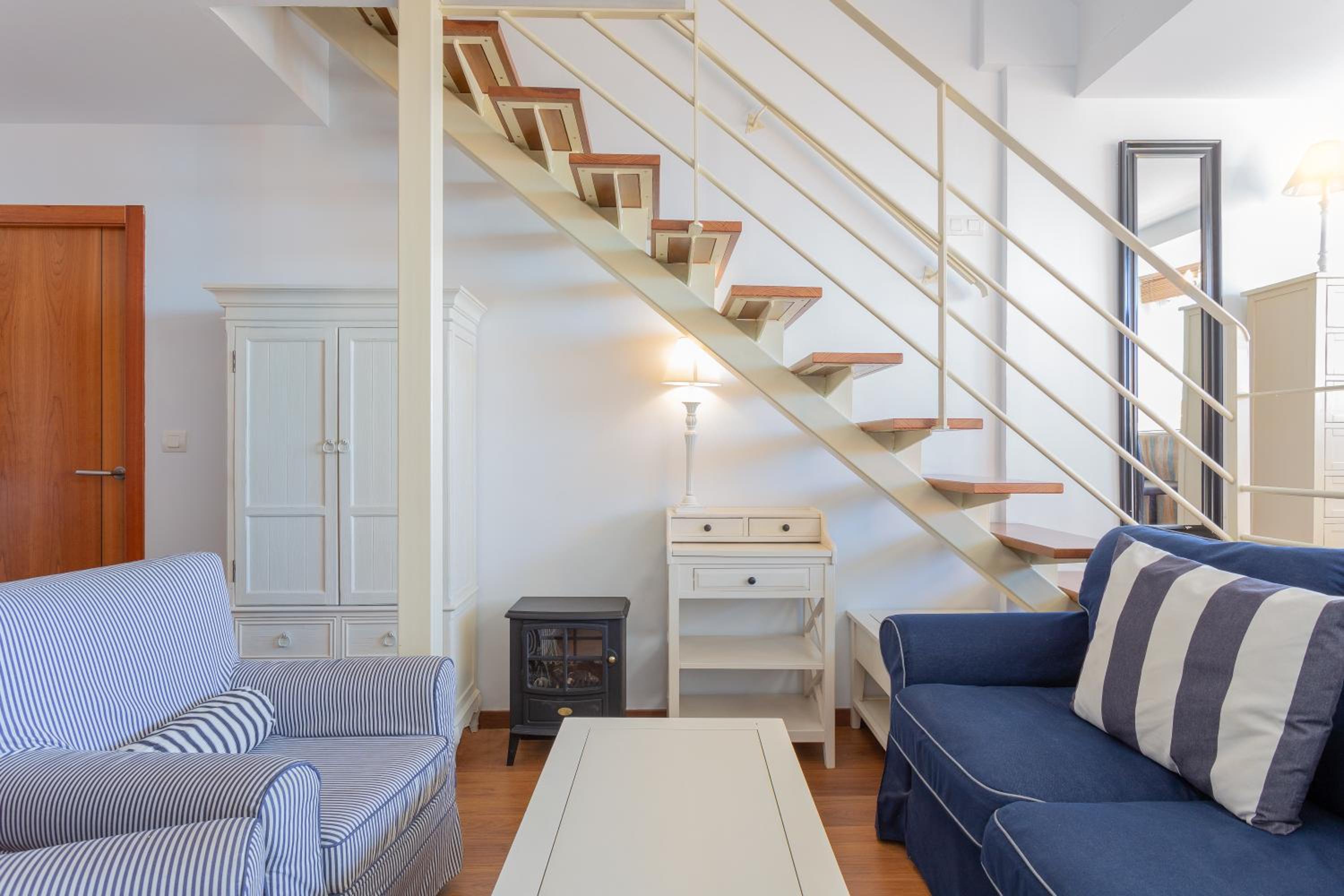 Duplex Apartment - Photo 10