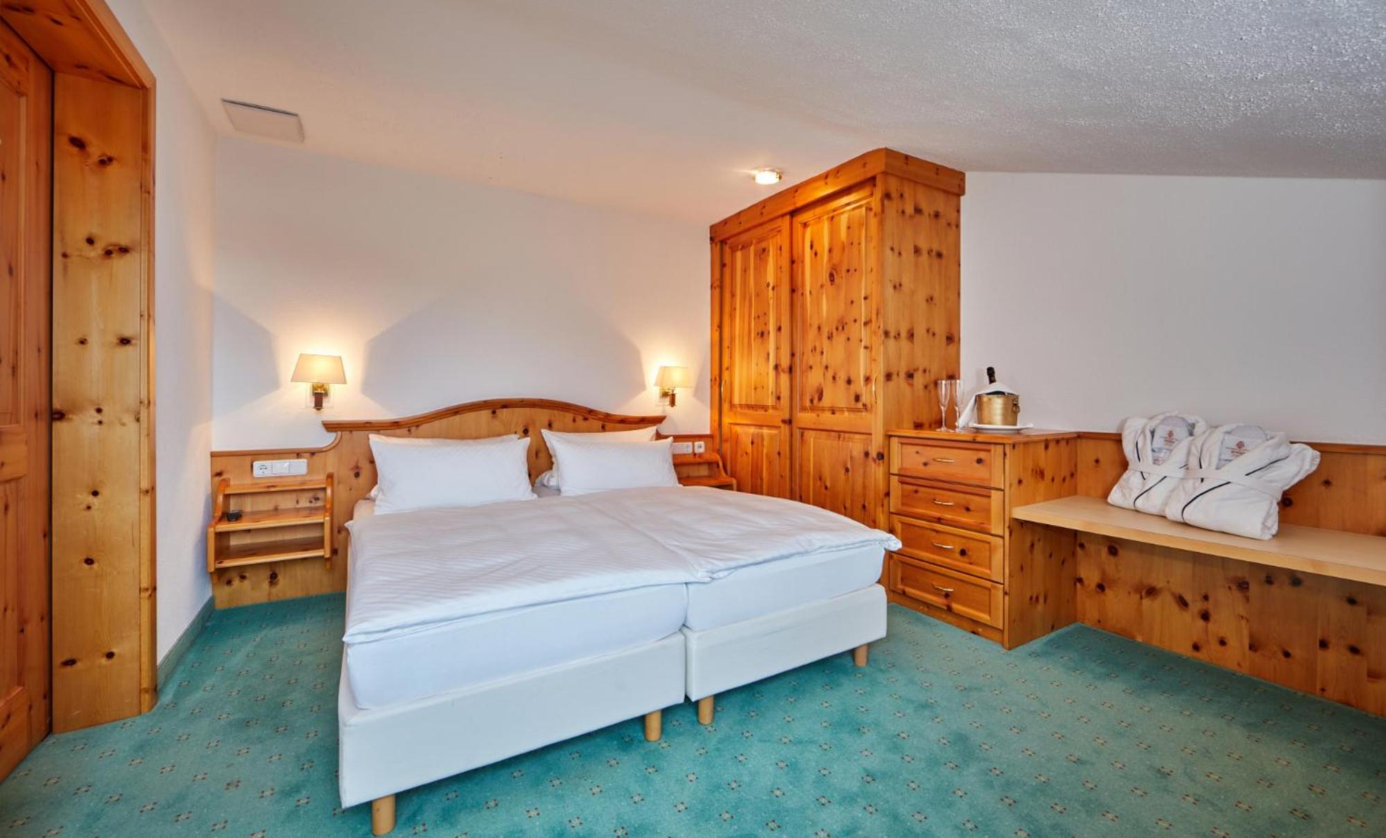 Suite up to 197 ft² - Photo 11