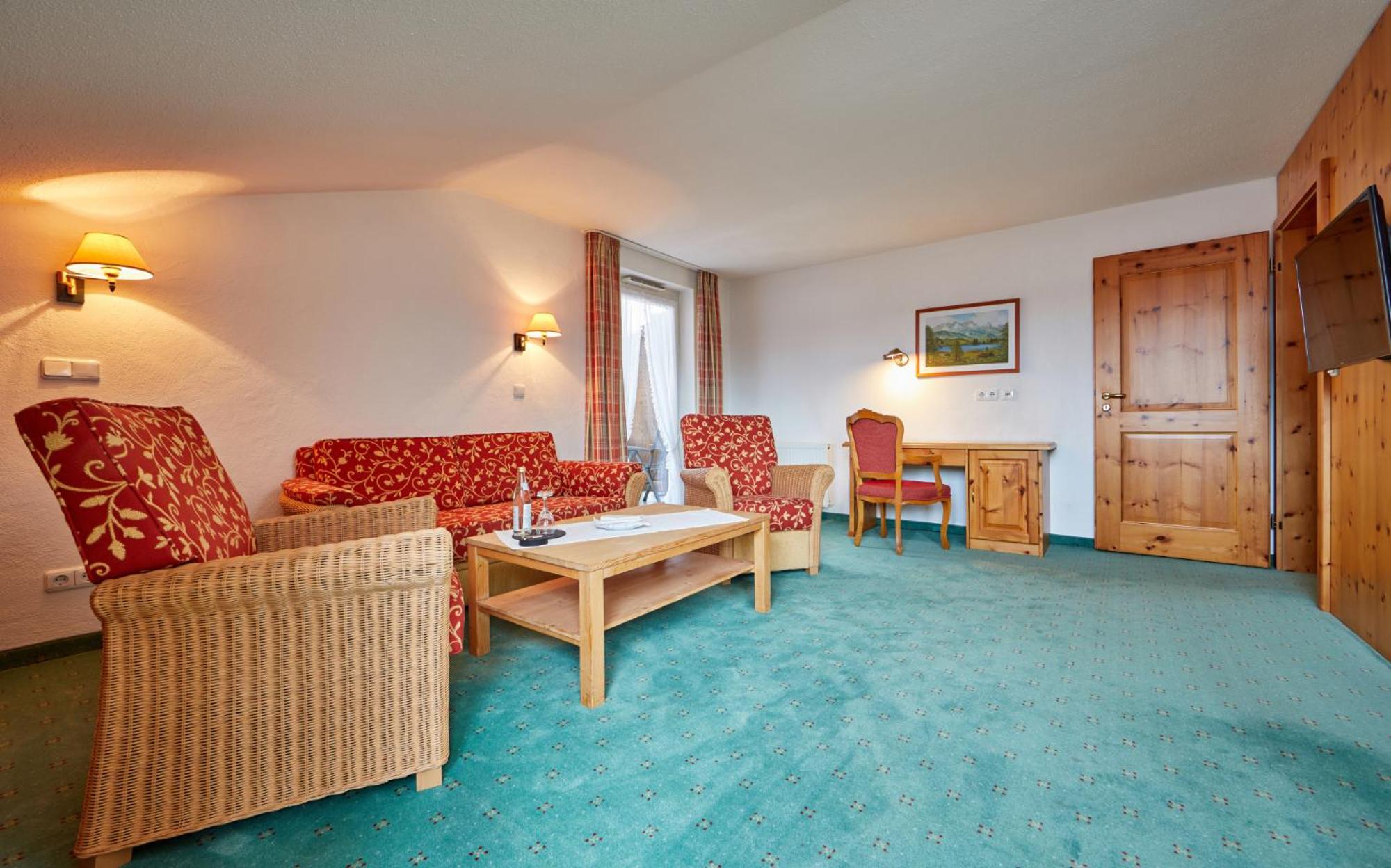 Suite up to 197 ft² - Photo 12