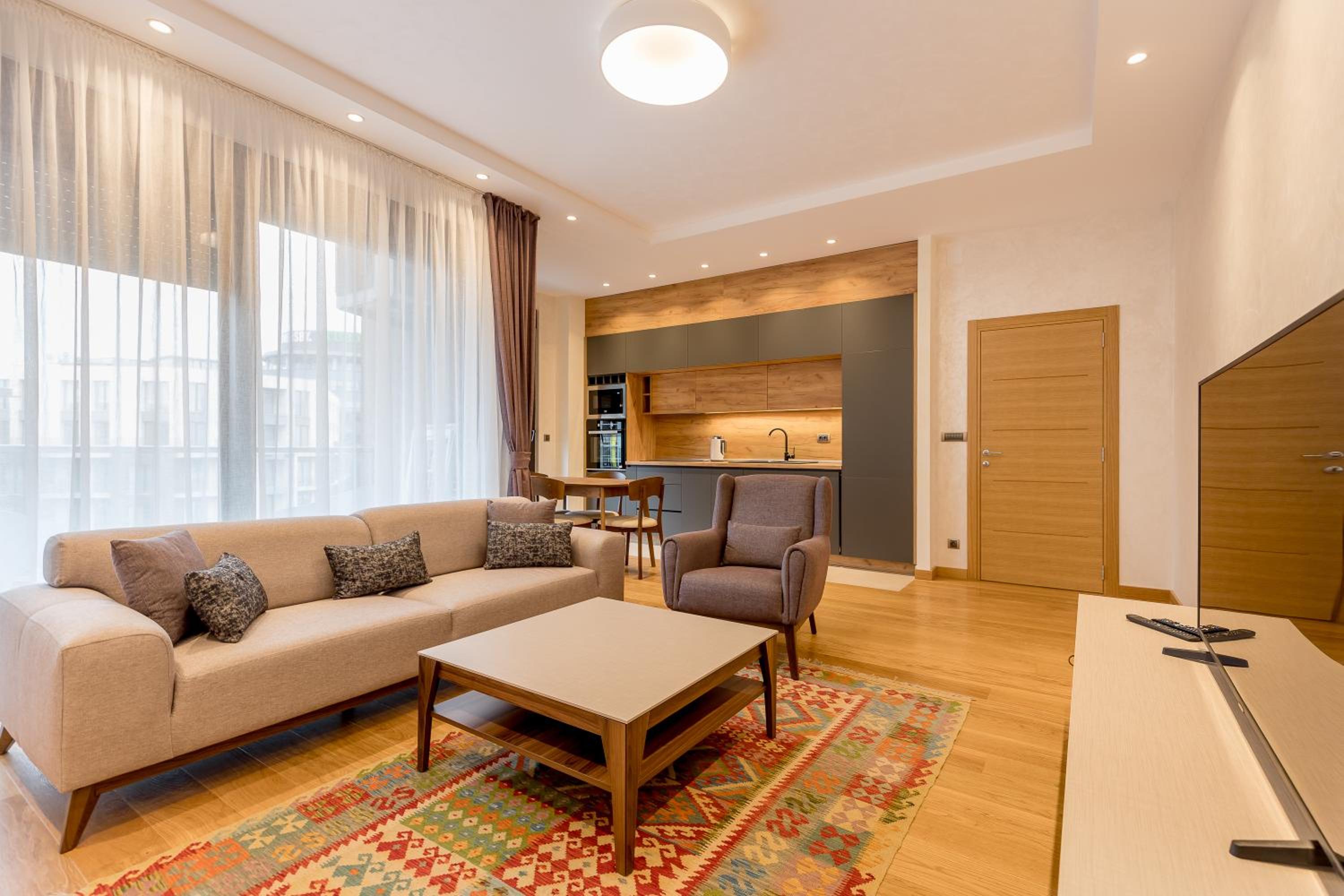 One-Bedroom Apartment