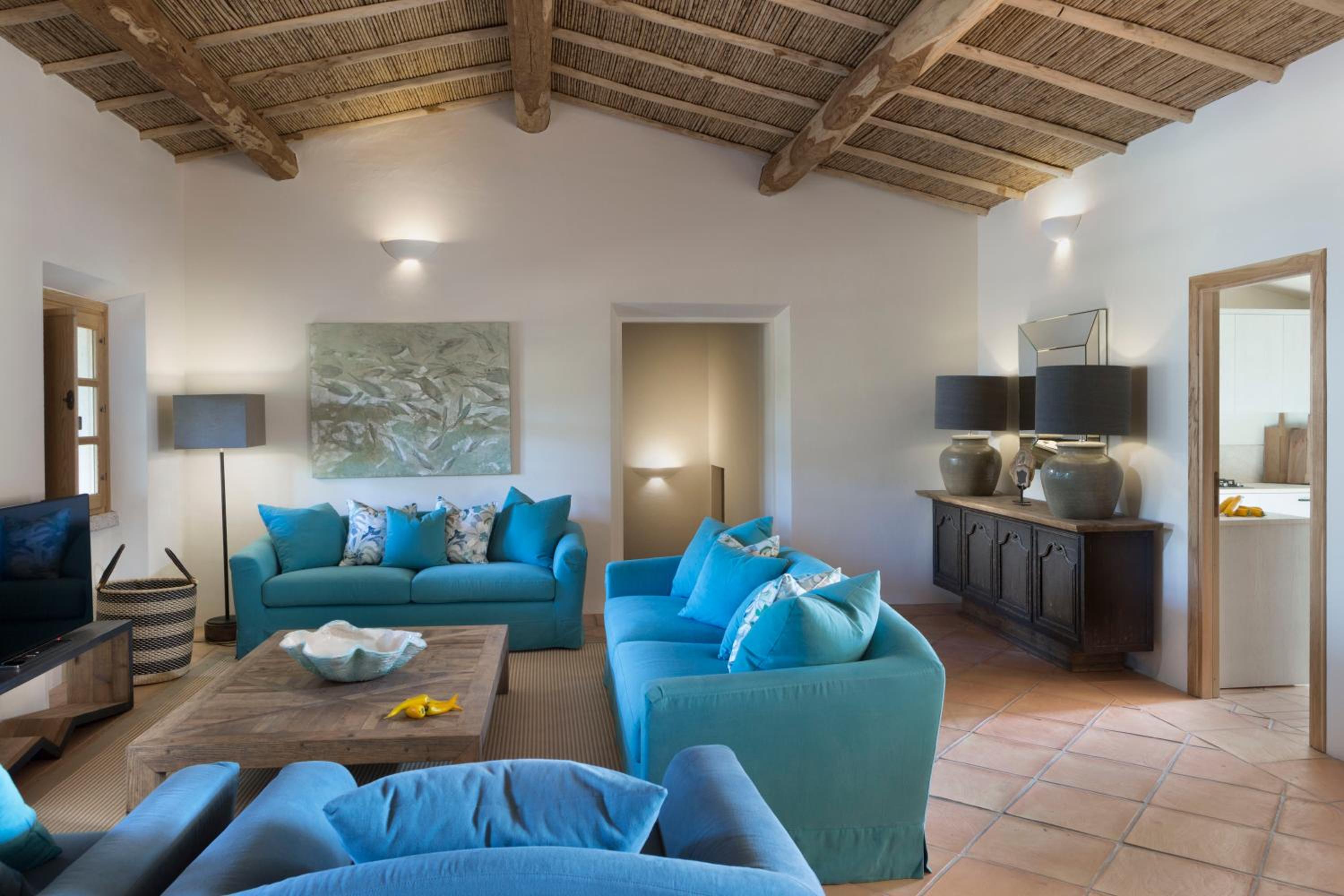 Four-Bedroom Villa photo 1