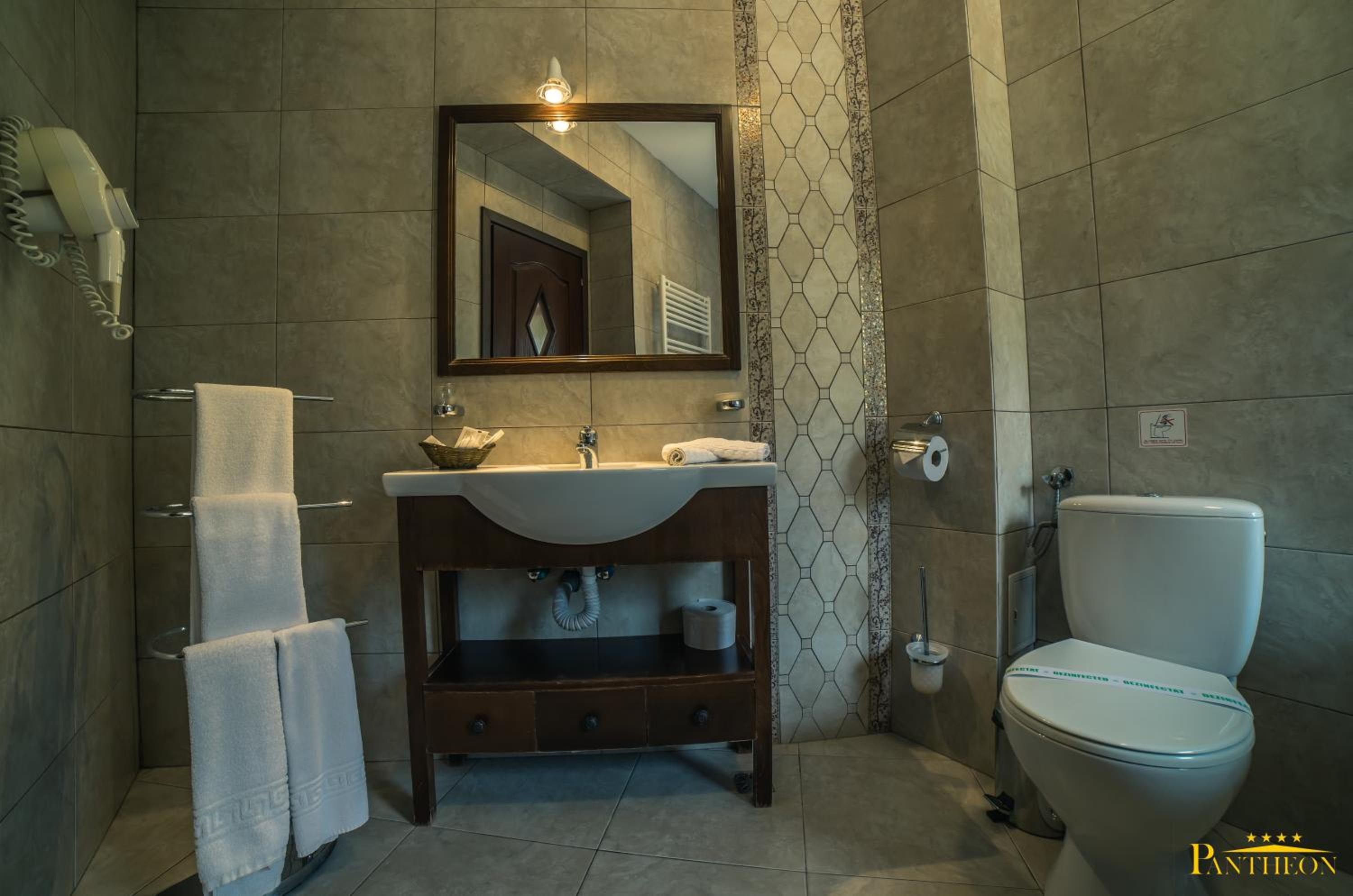 Superior Double Room with Mountain View - Photo 7