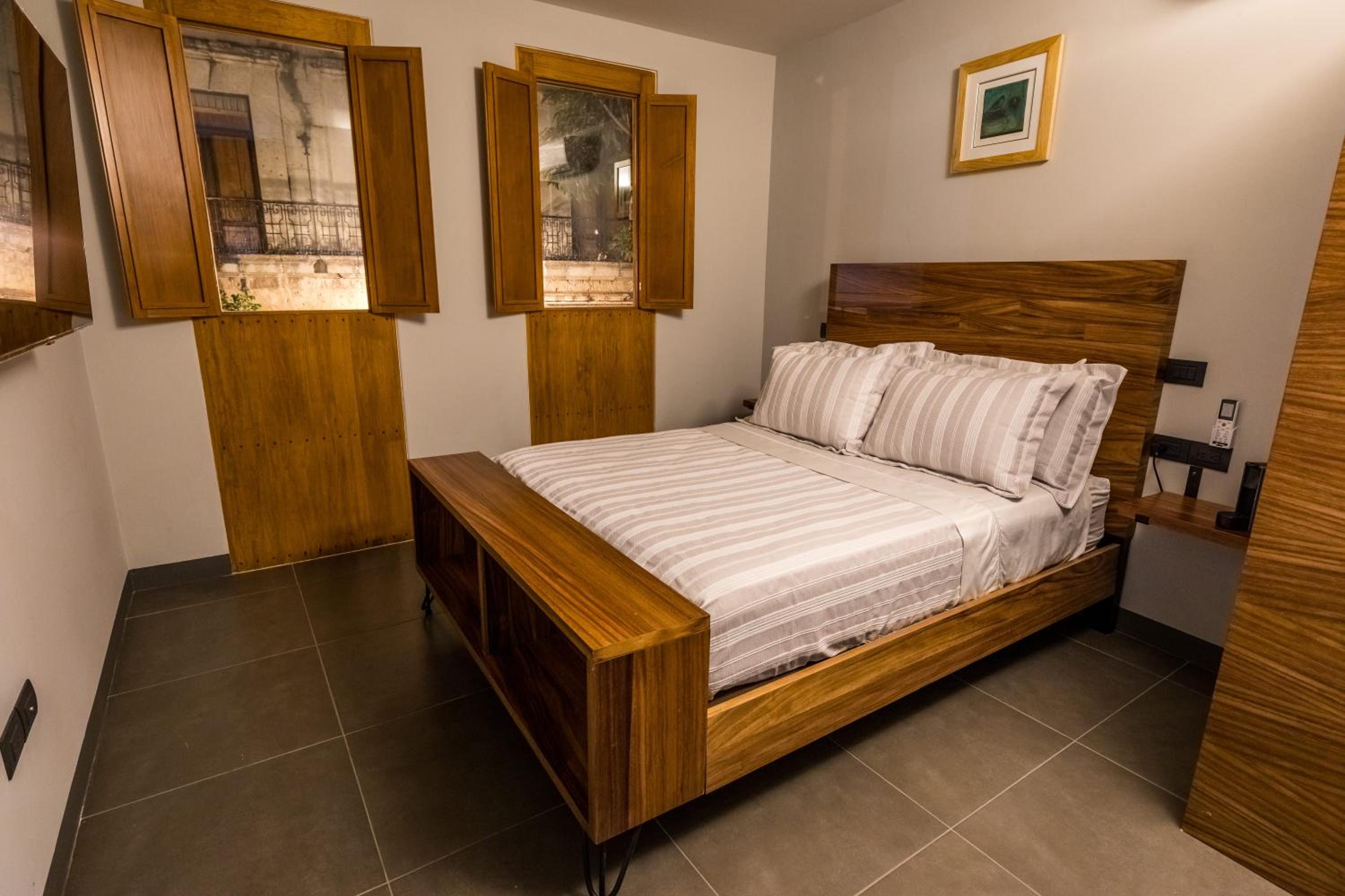 Double Room - Photo 4