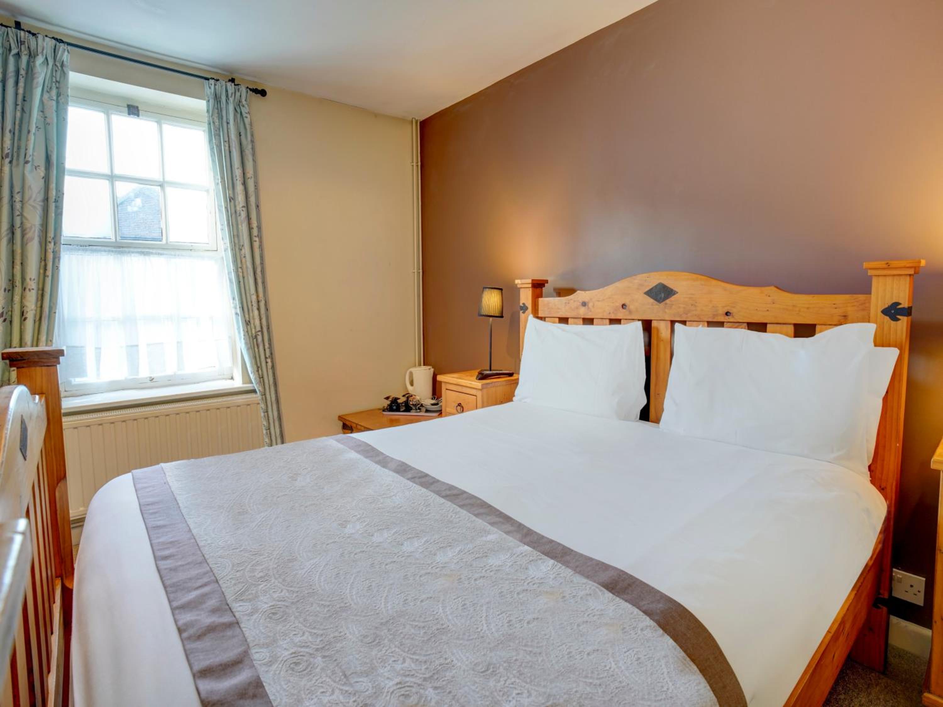 Superior Double Room - Photo 11