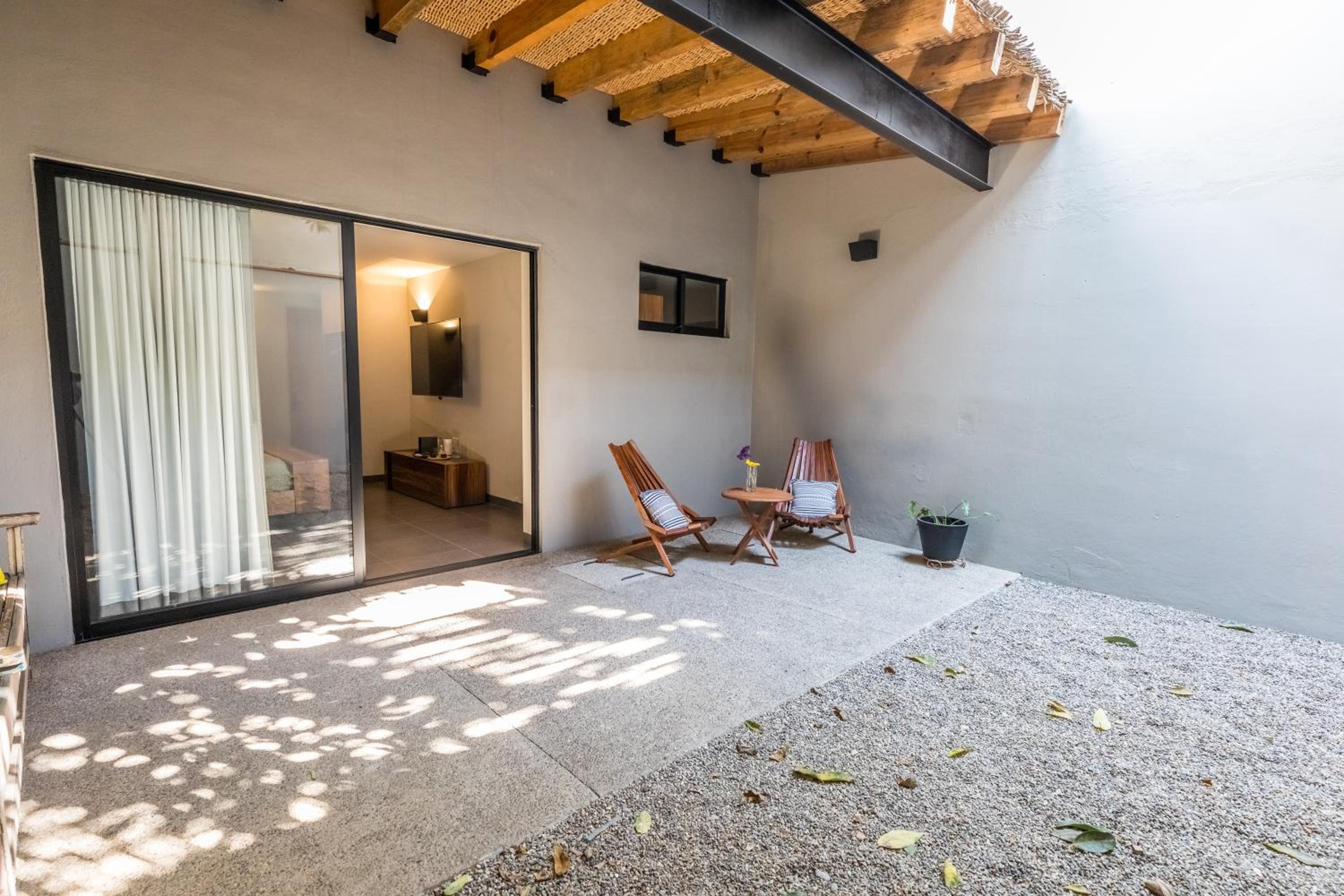 Studio with Terrace - Photo 17