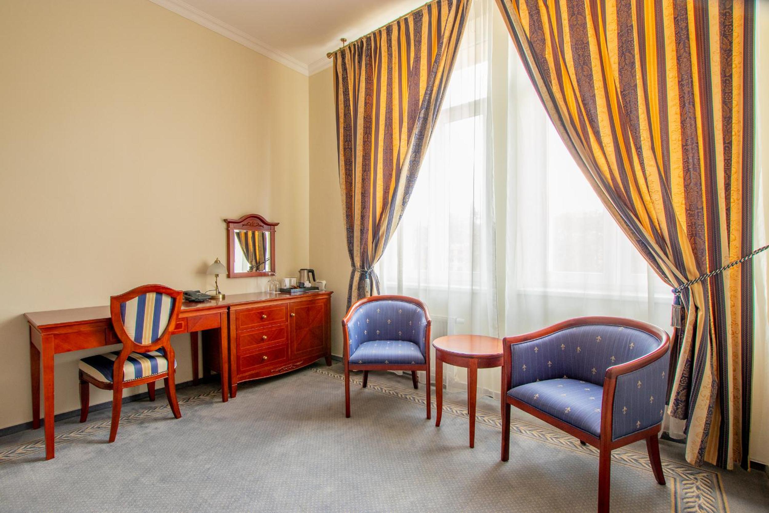 Superior Double or Twin Room photo 1