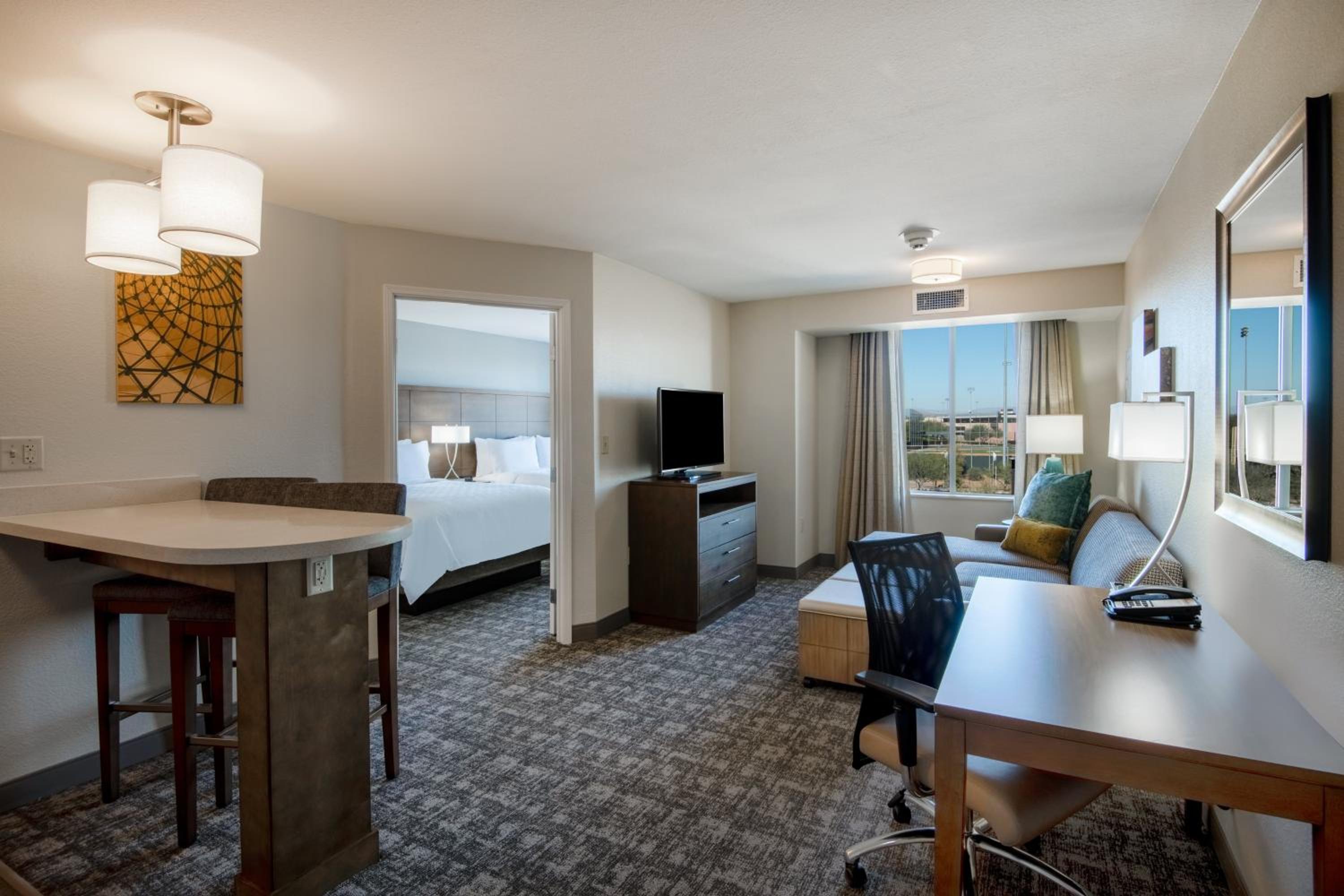 One-Bedroom Suite with Two Queen Beds - Photo 3