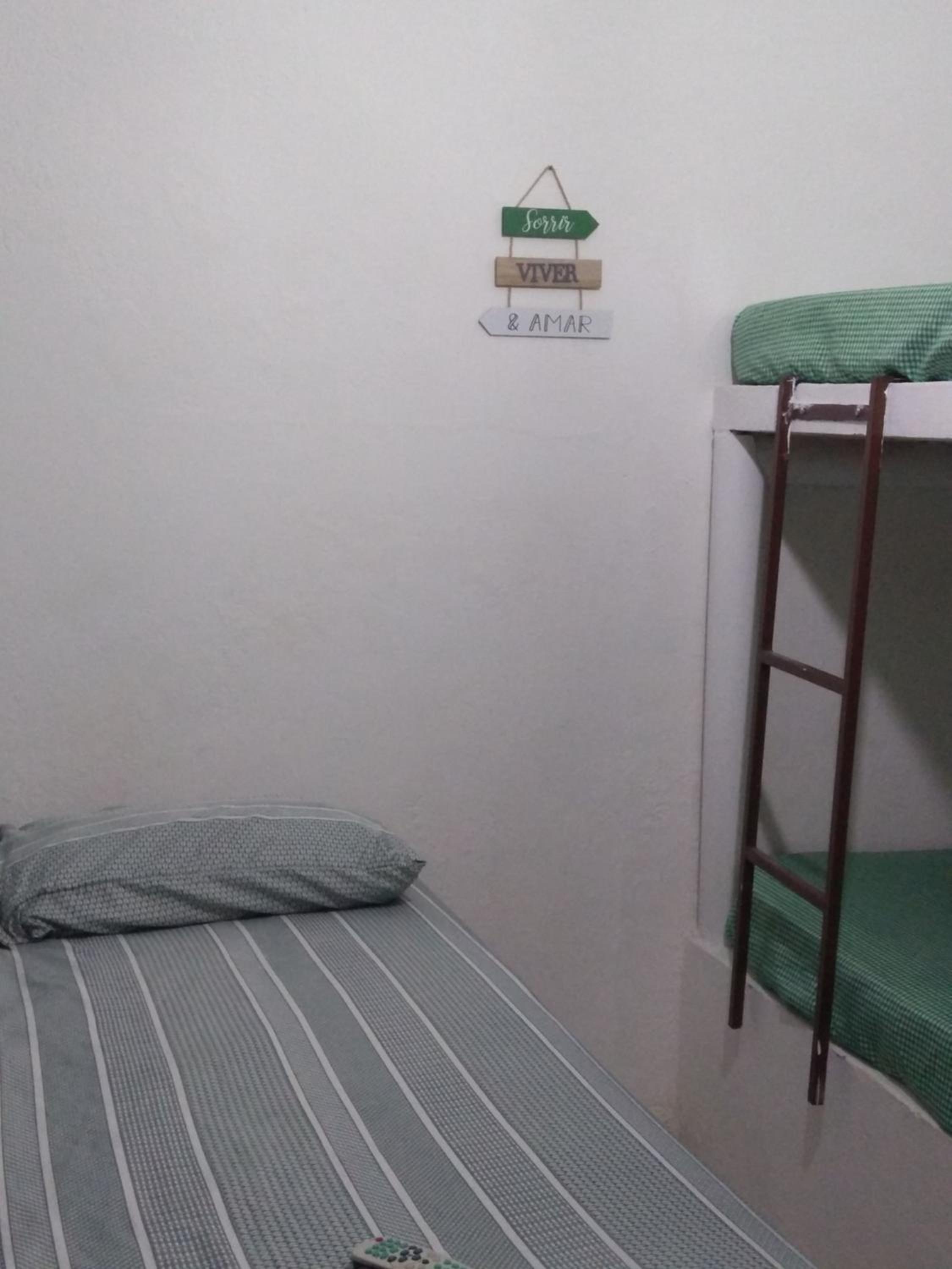 Quadruple Room with Private Bathroom photo 2