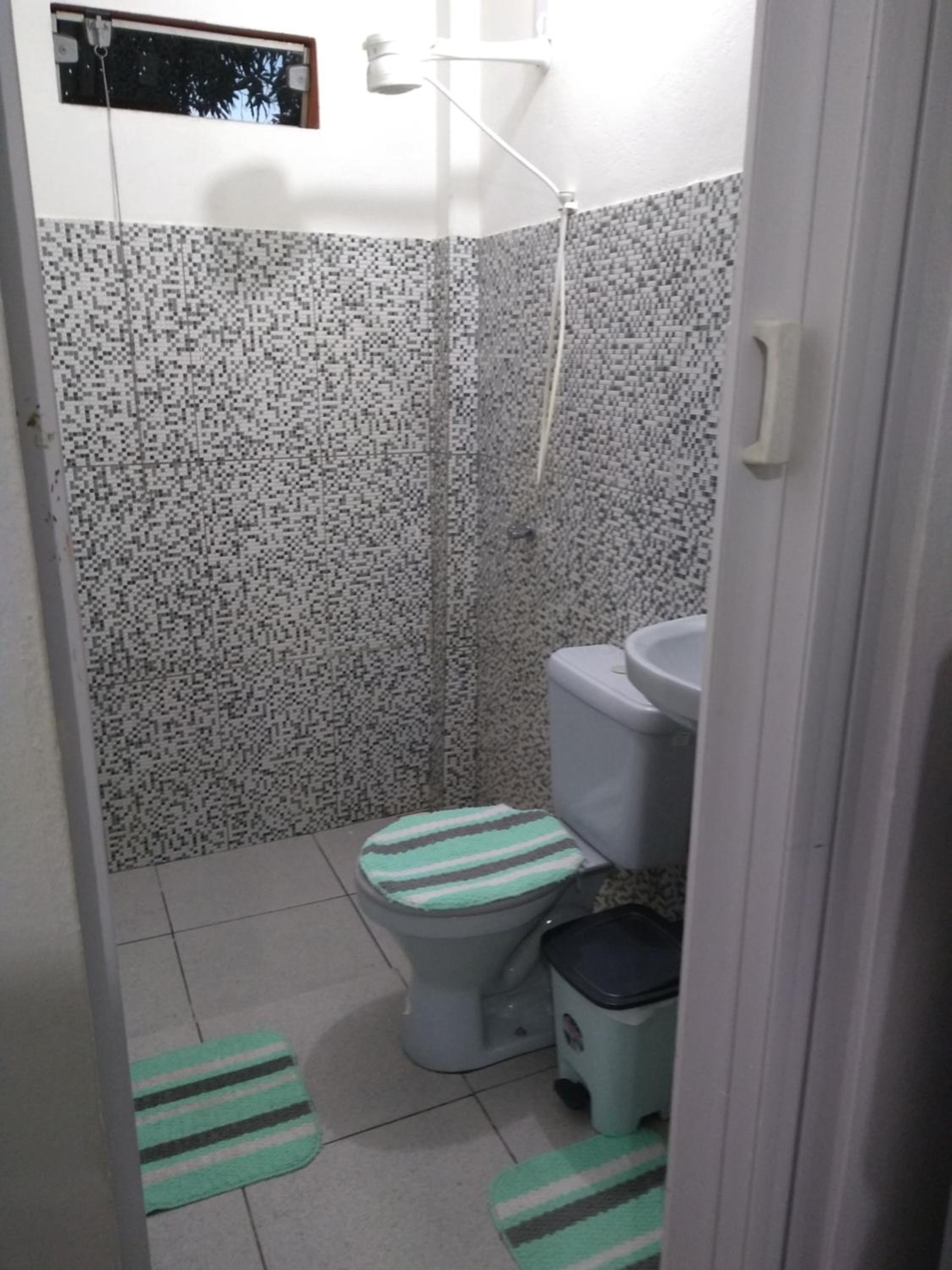 Quadruple Room with Private Bathroom photo 3