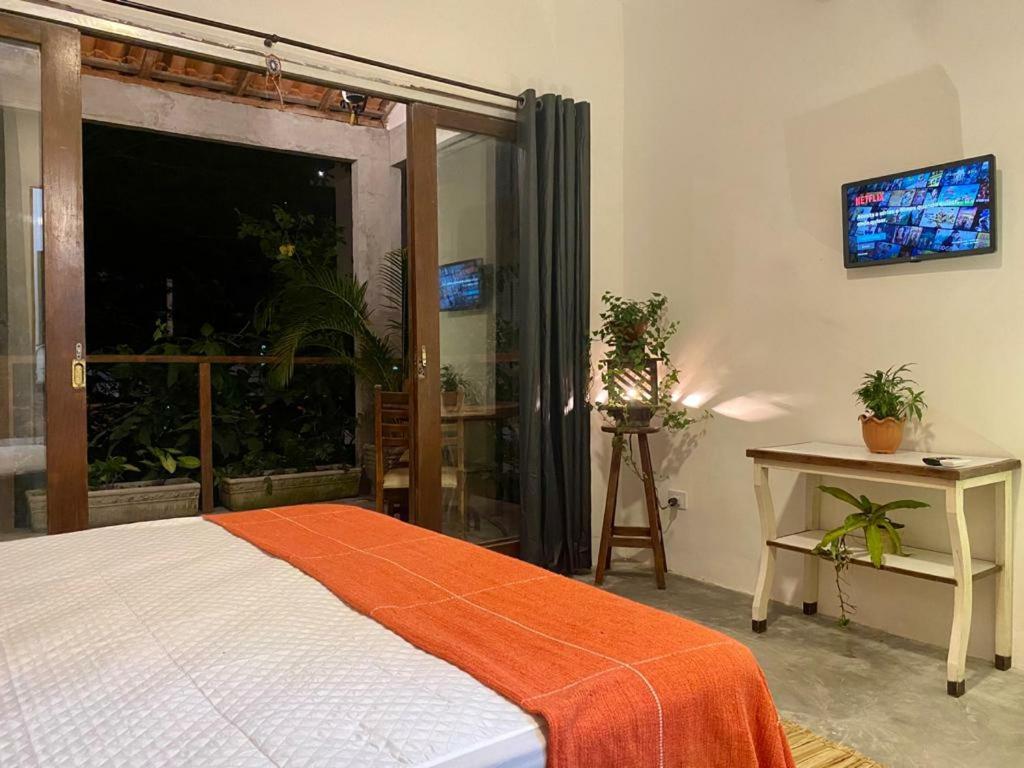 Suite with Balcony - Photo 3
