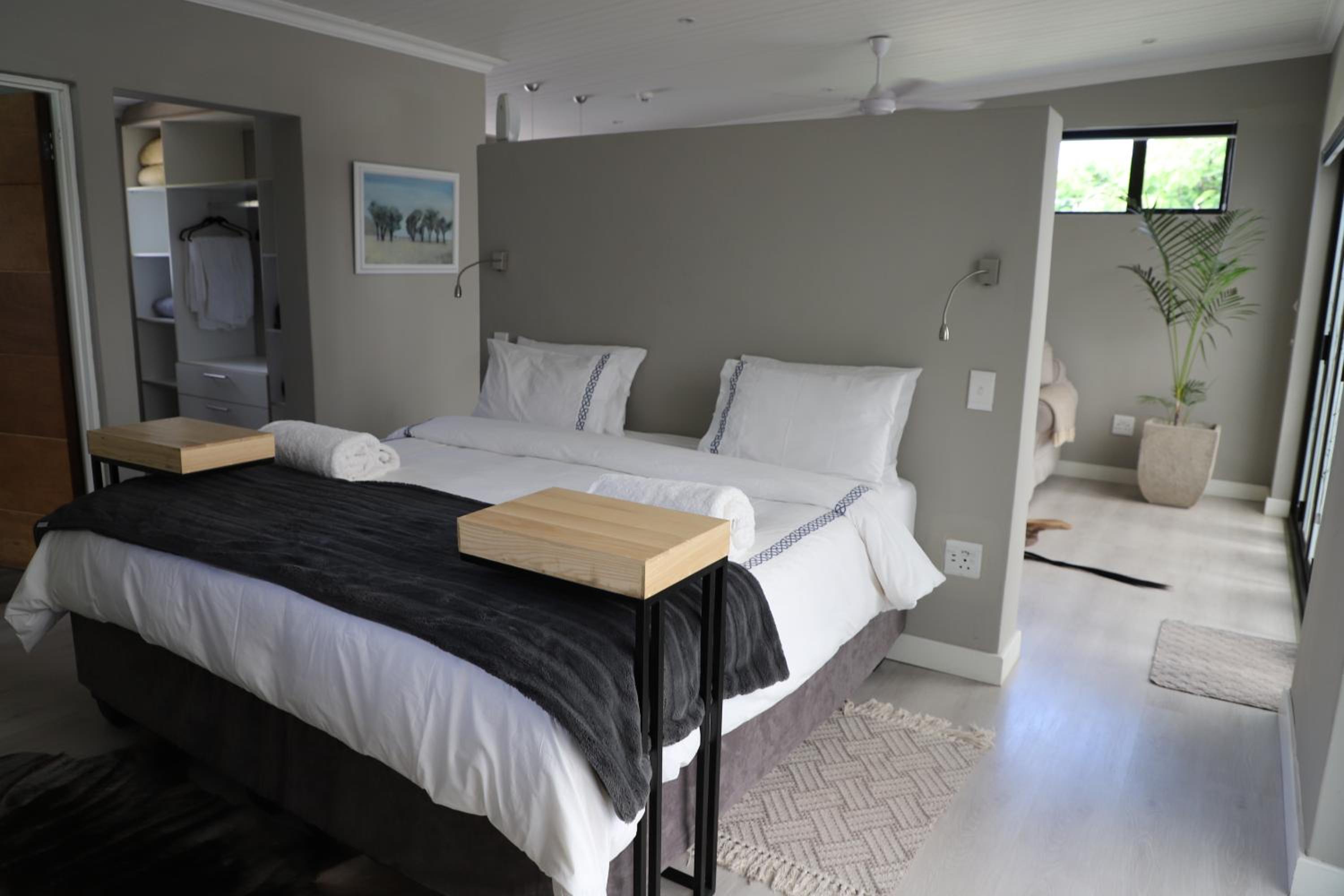 One-Bedroom Apartment - Photo 16