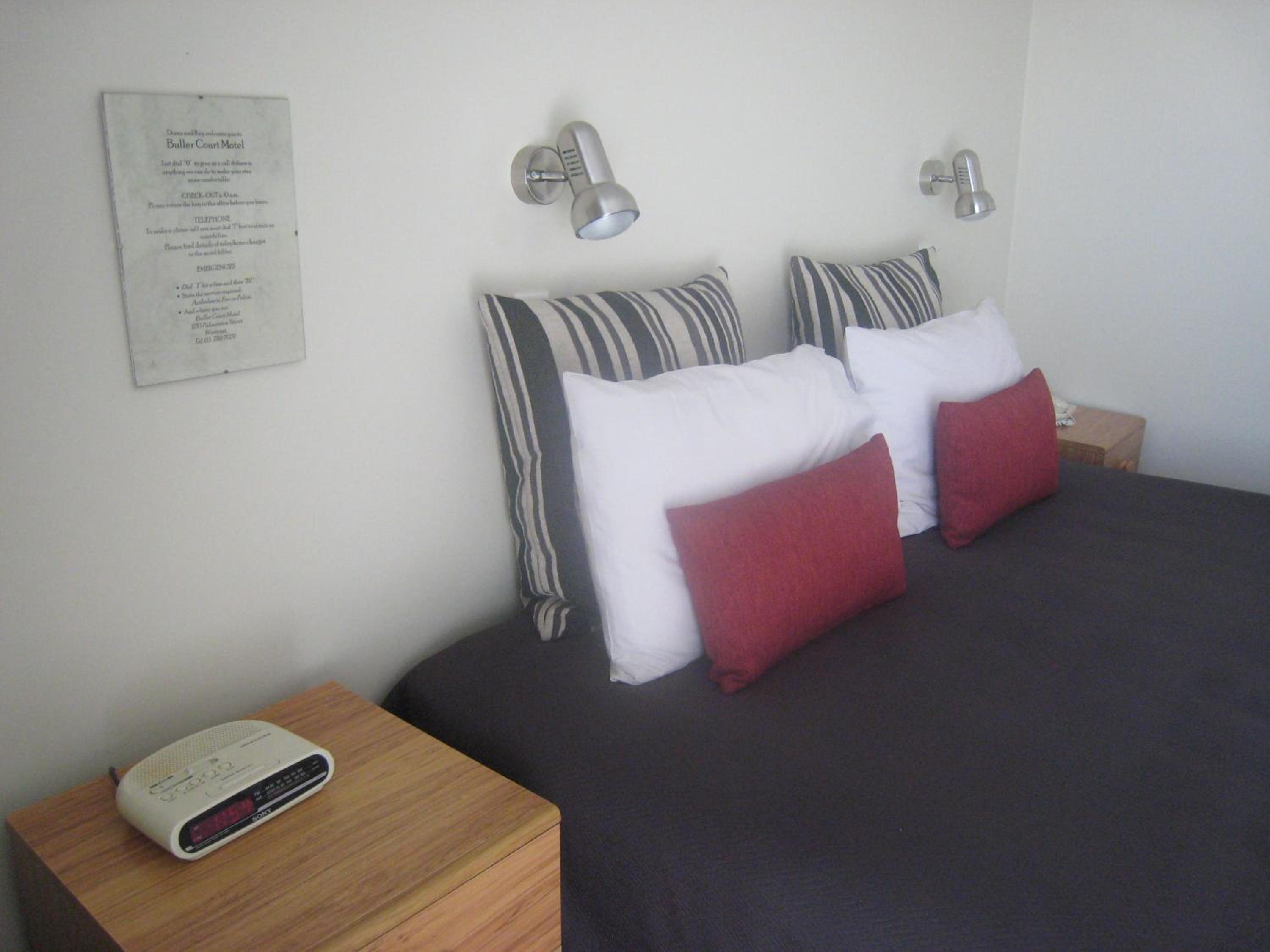 Deluxe King Room photo 2
