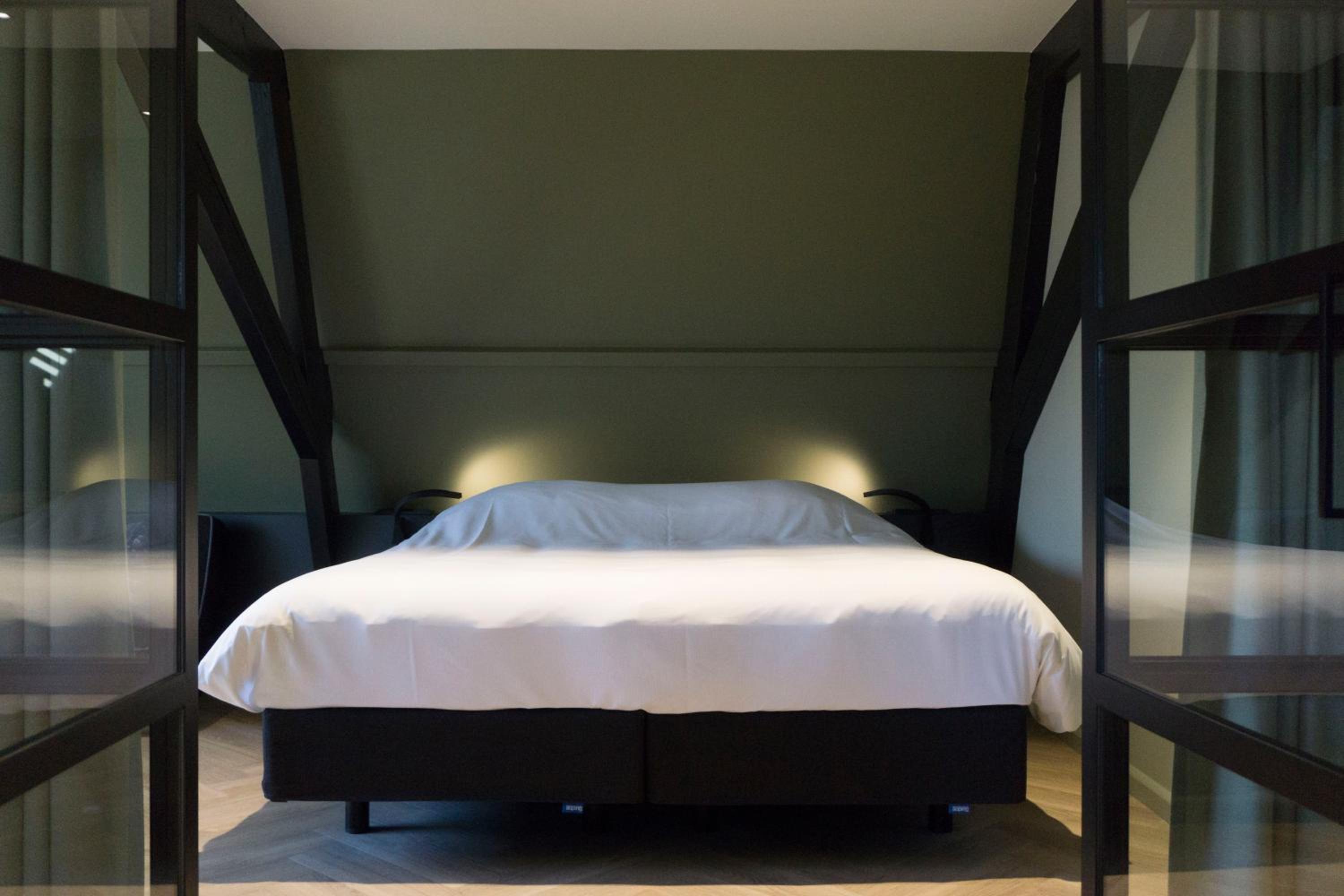 Superior King Suite