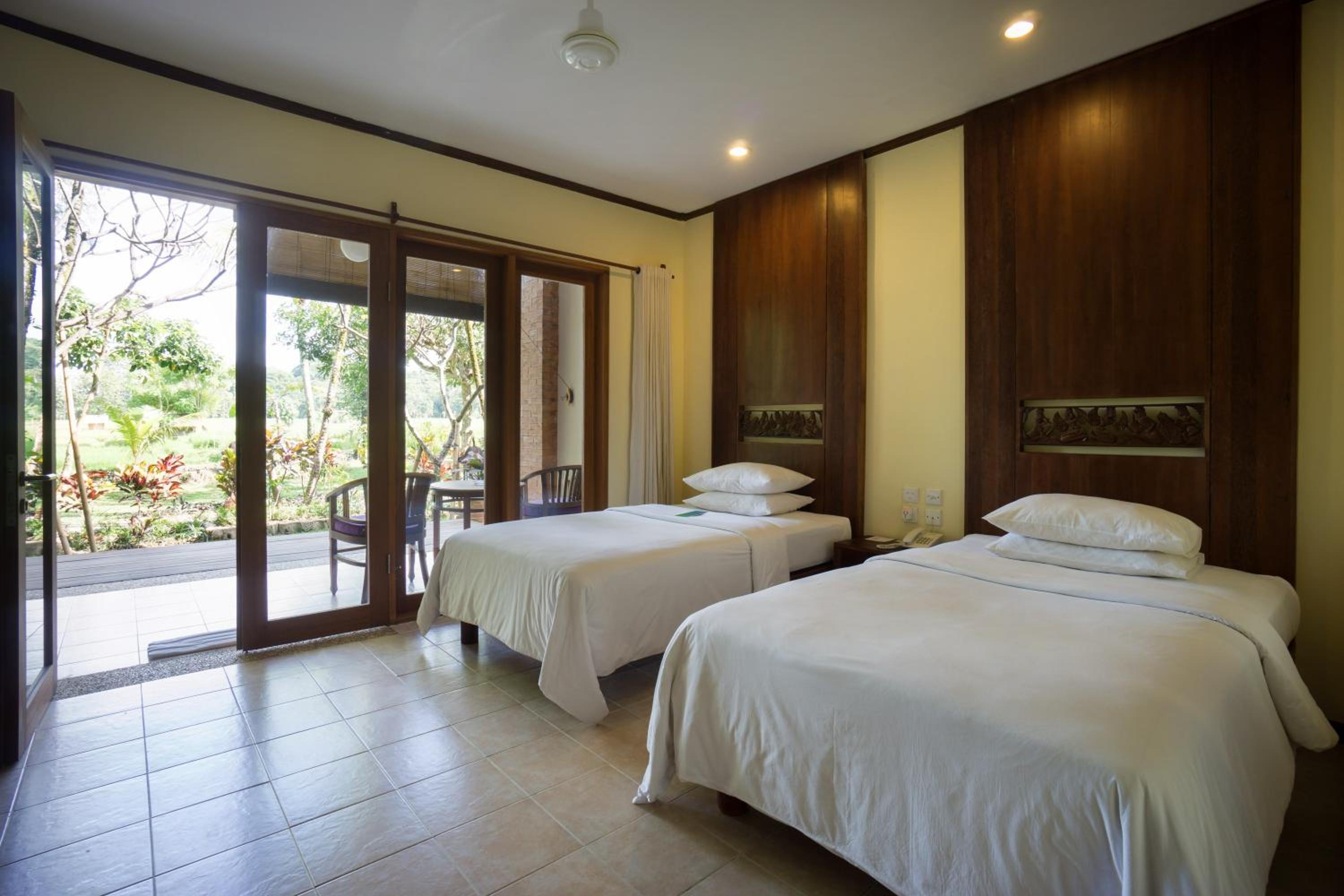 Superior Double or Twin Room with Terrace