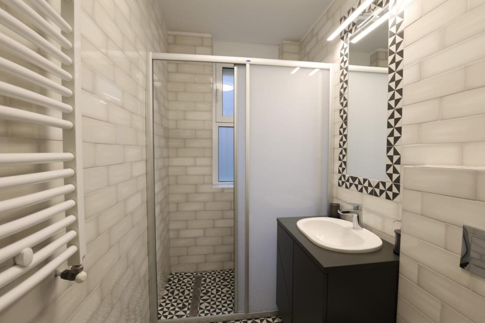 One-Bedroom Apartment - Photo 14
