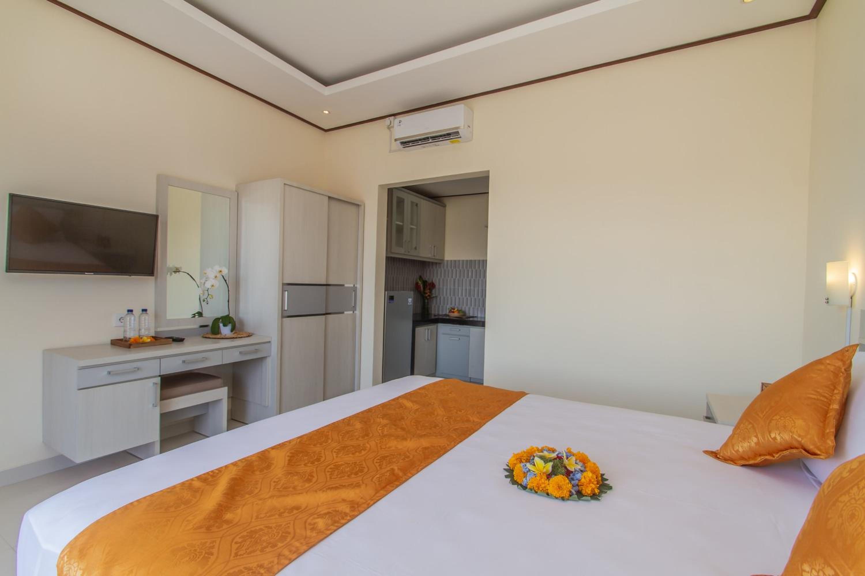 Deluxe Room - Photo 8