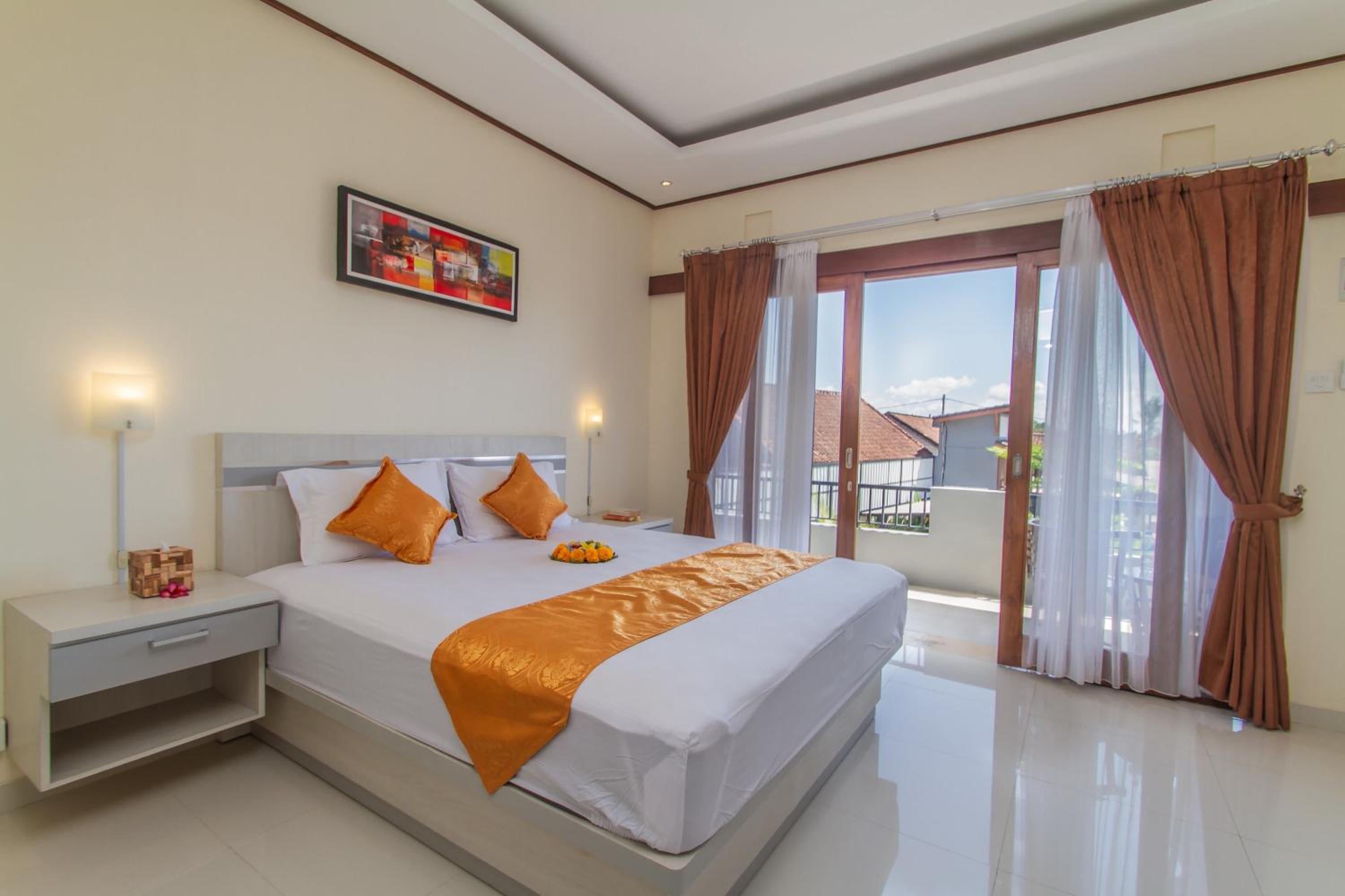 Deluxe Room - Photo 6