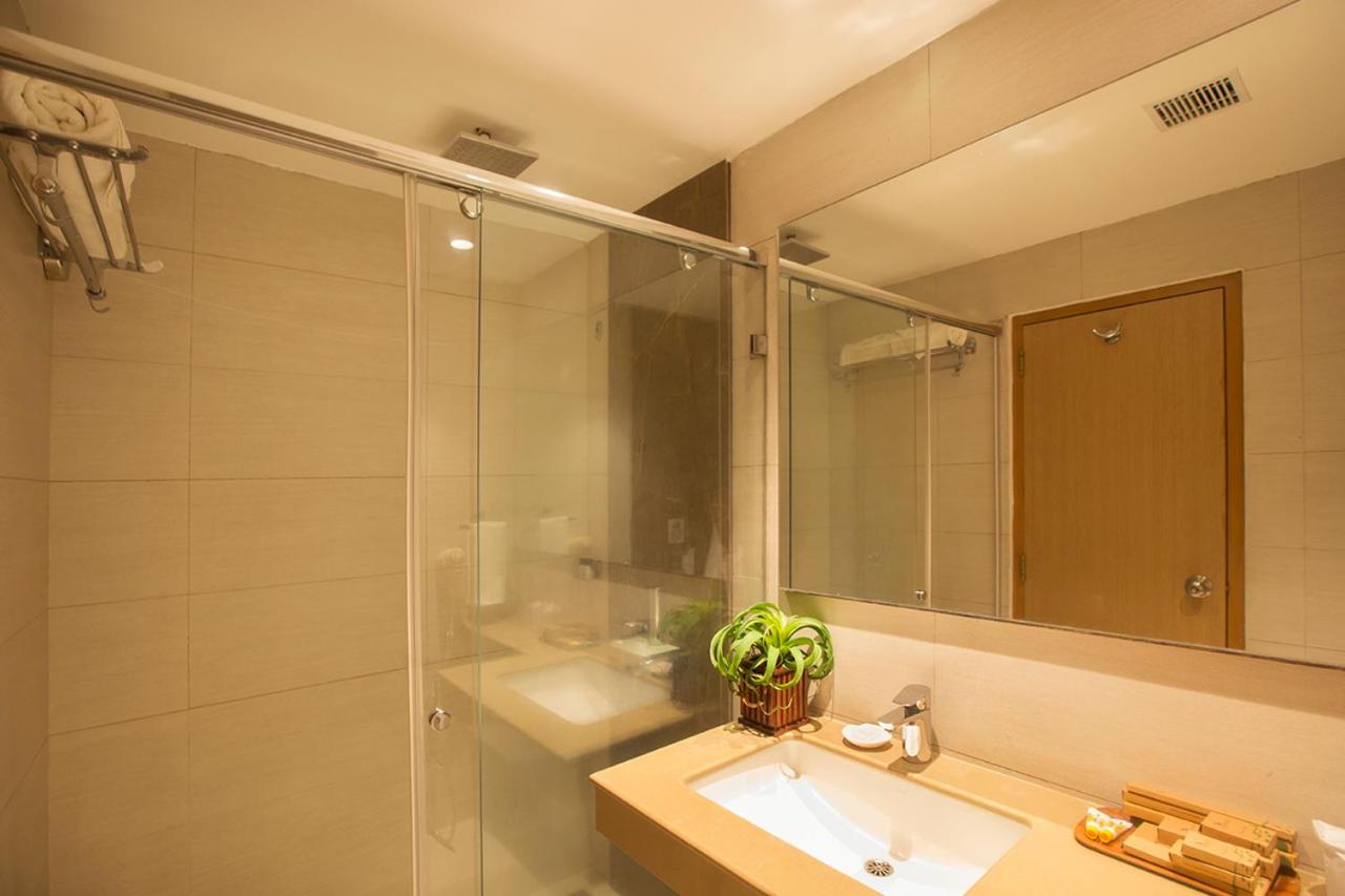 Executive Double Room - Photo 7