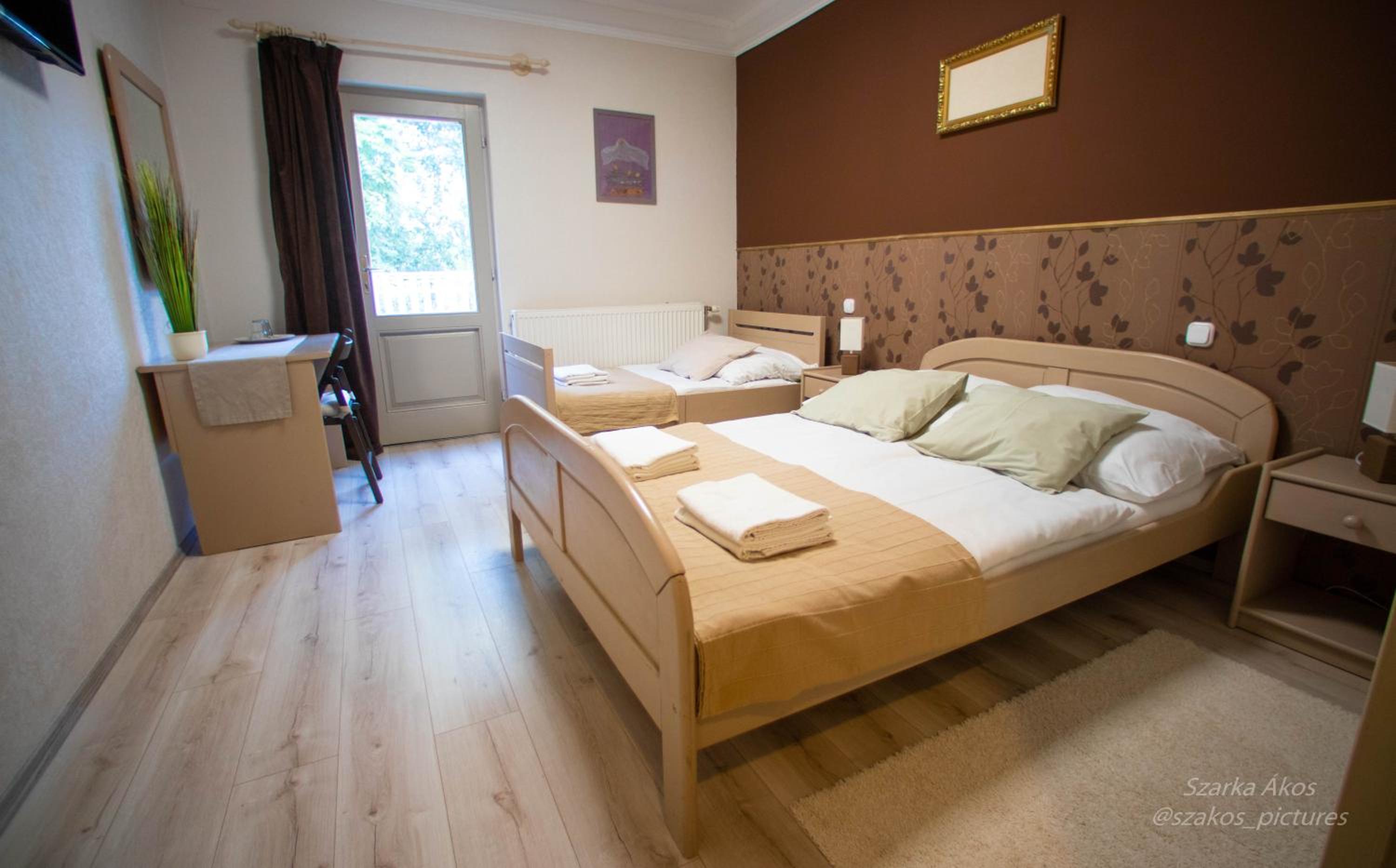 Triple Room with Shower - Photo 1