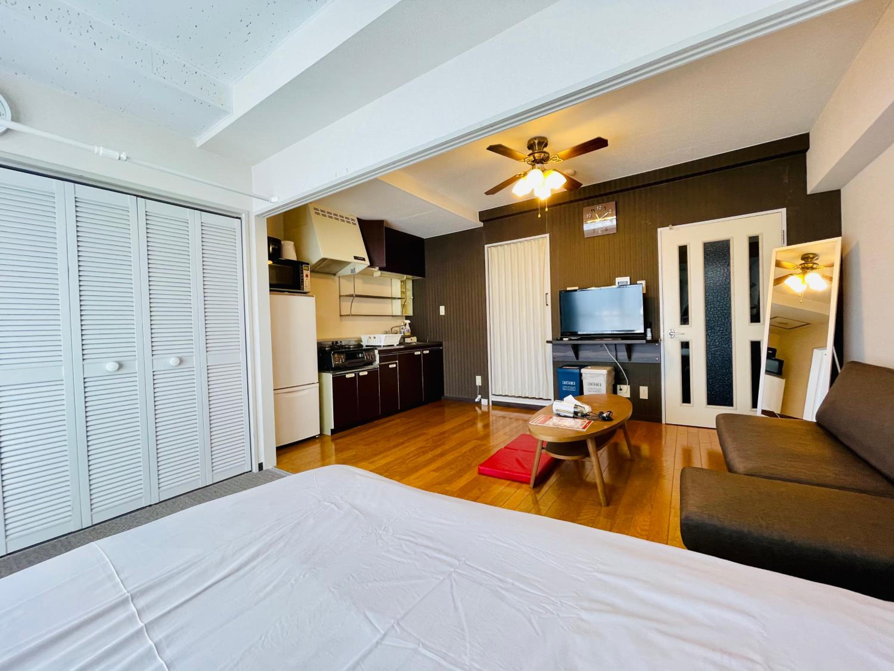 Two-Bedroom Apartment - Photo 26